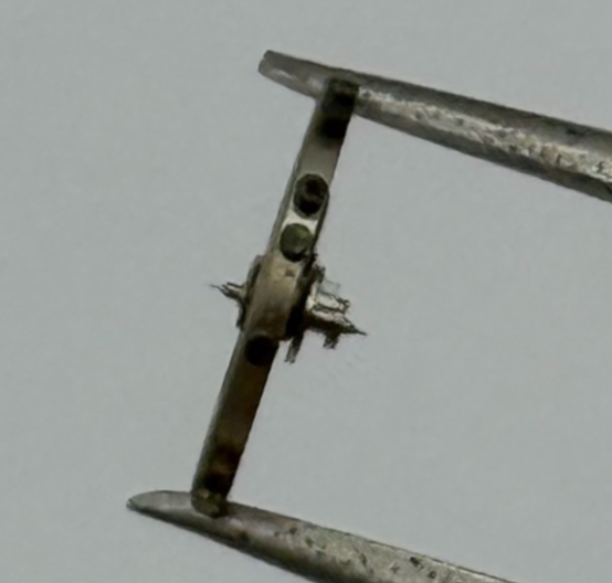 AS 970 Balance Wheel Complete And Spring 28 M Watch Movement Parts NOS