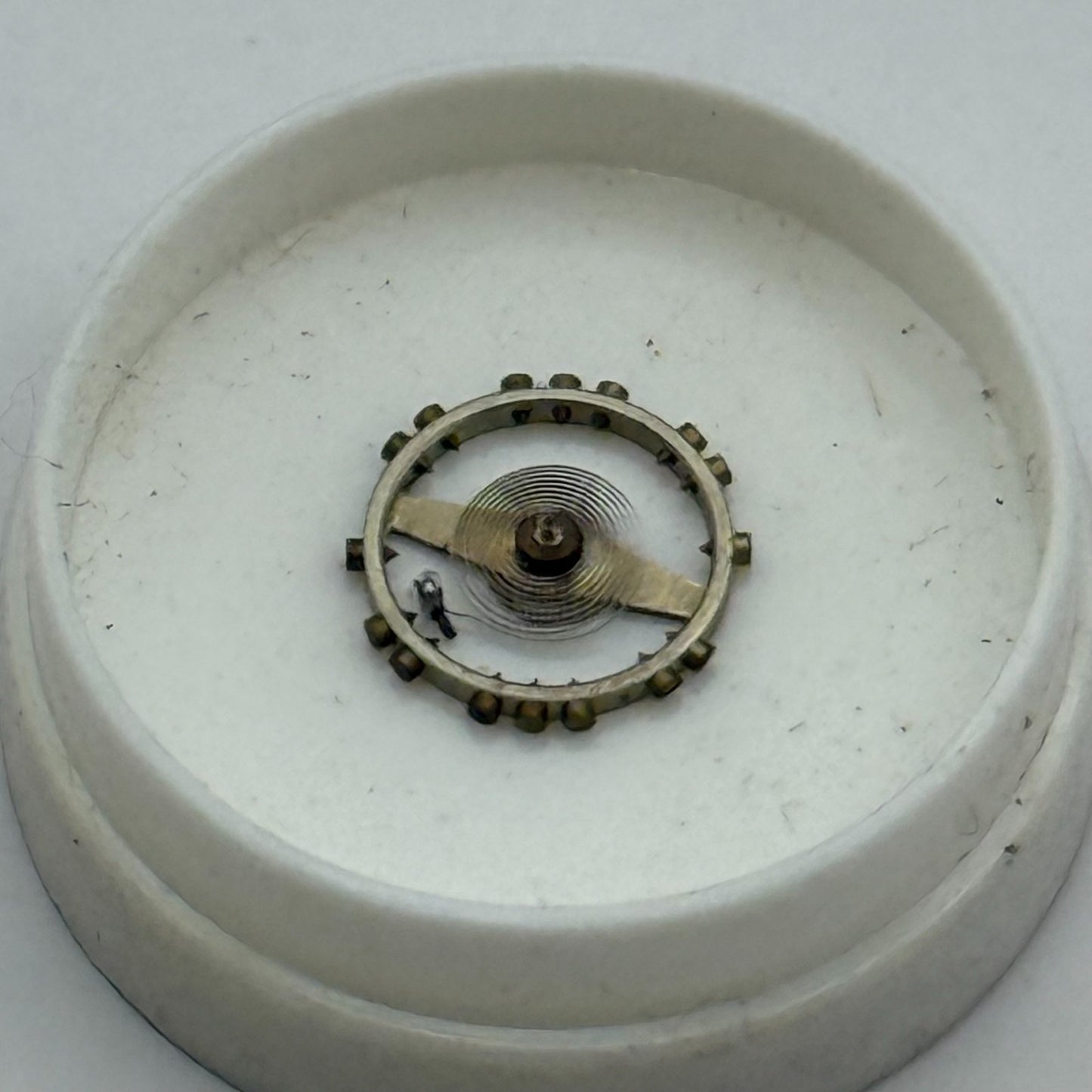 AS 976 1012 Balance Wheel Complete And Spring  29 M Watch Movement Parts NOS