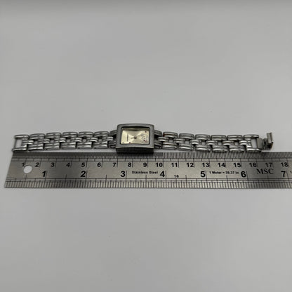 Hamnett Ladies Quartz Watch Butterfly Dial Silver Tone Bracelet Working 19mm