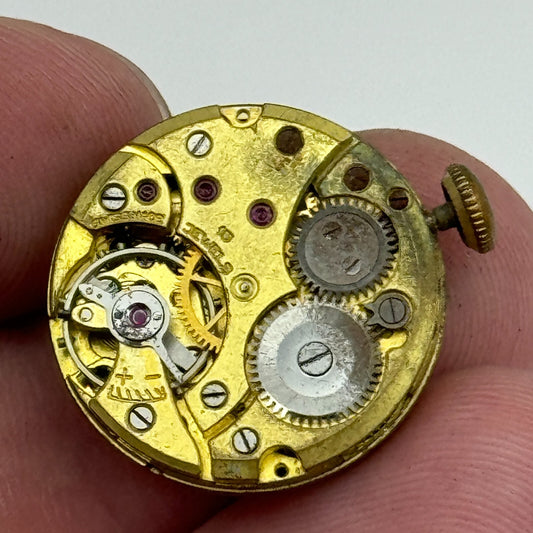 19.7mm Thomas Russell & Son Revue Manual Wind Watch Movement Swiss Vintage PARTS
