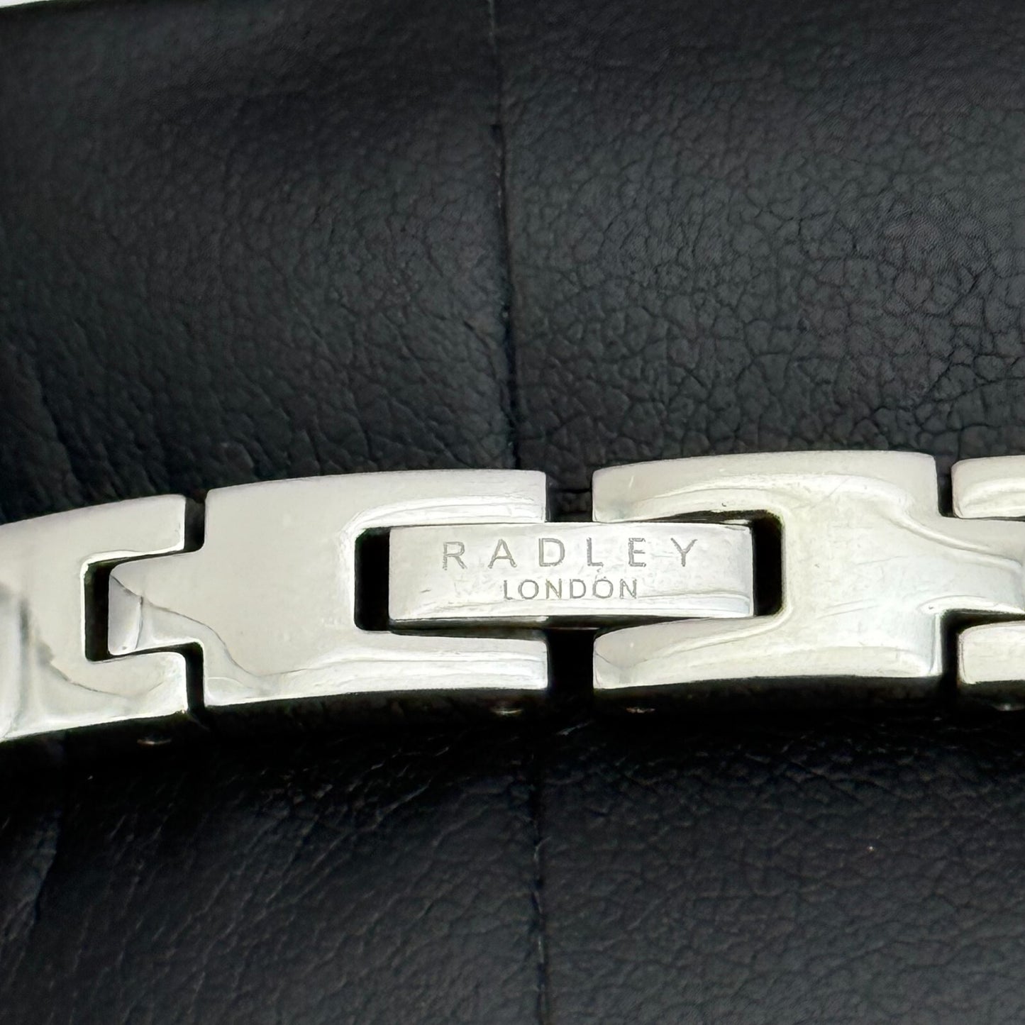 20mm Working Ladies Radley Silver Tone Quartz Panel Bracelet Watch 6 Inches