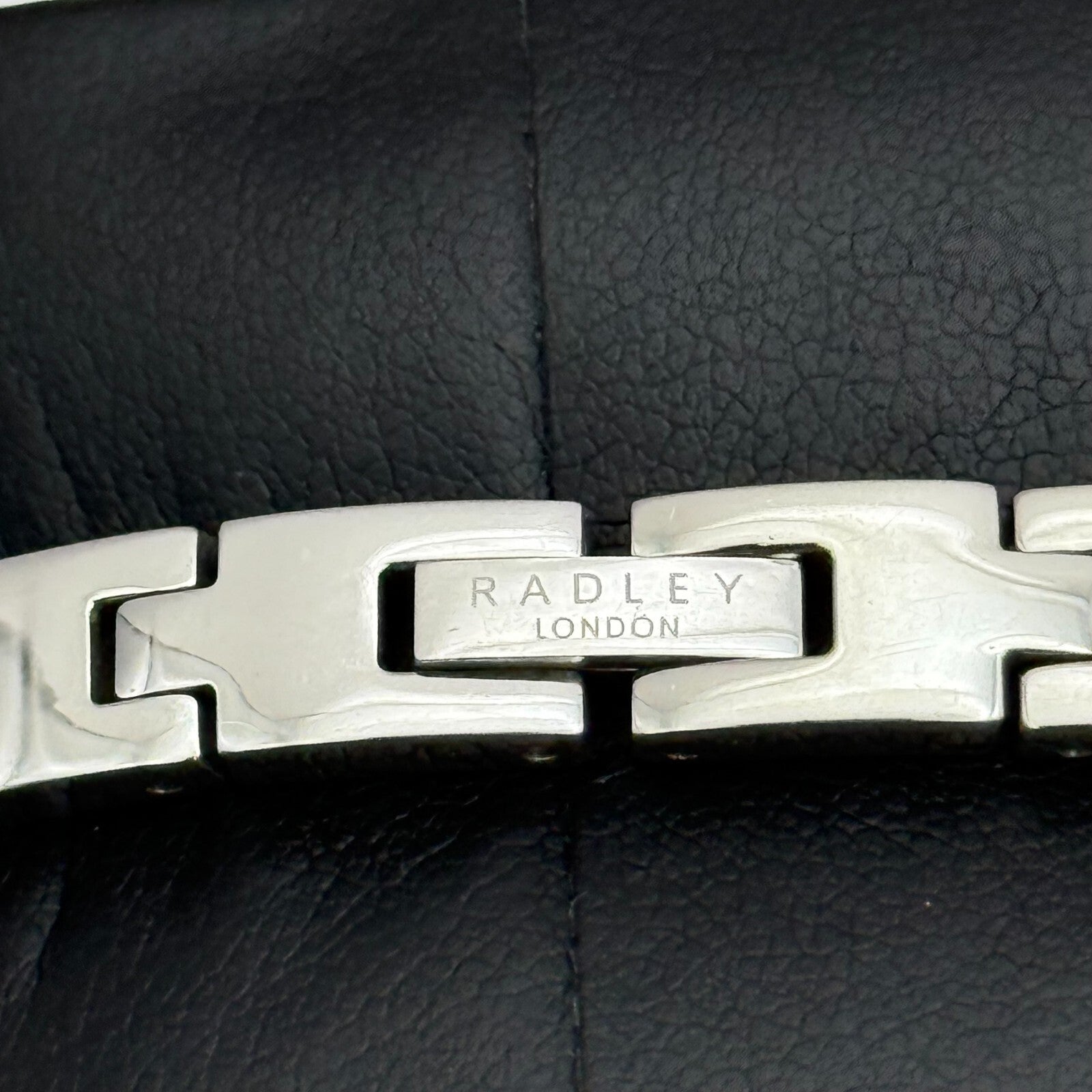 20mm Working Ladies Radley Silver Tone Quartz Panel Bracelet Watch 6 Inches