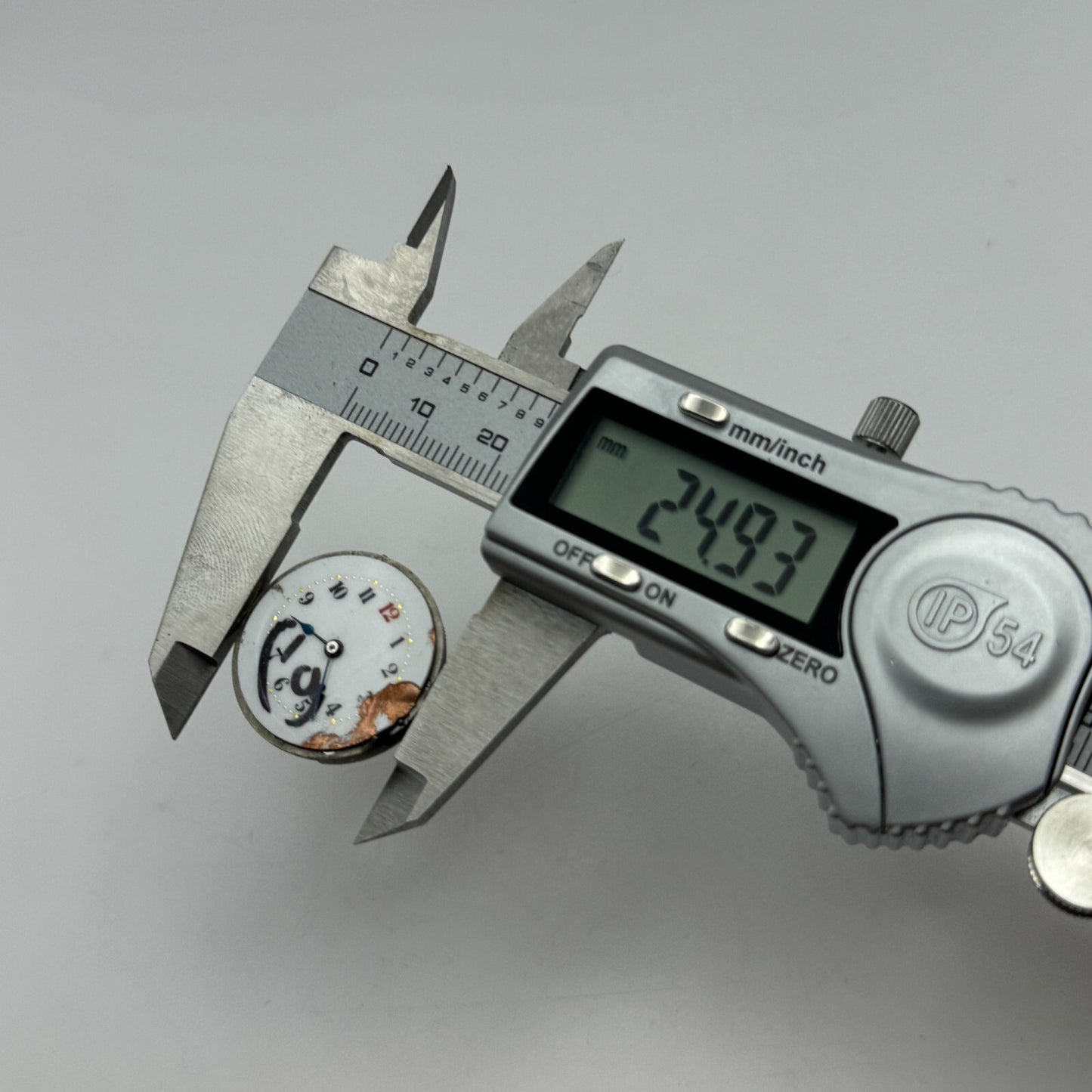 24.9mm Unidentified Swiss Balance Ok Trench Watch Movement Manual Wind PARTS