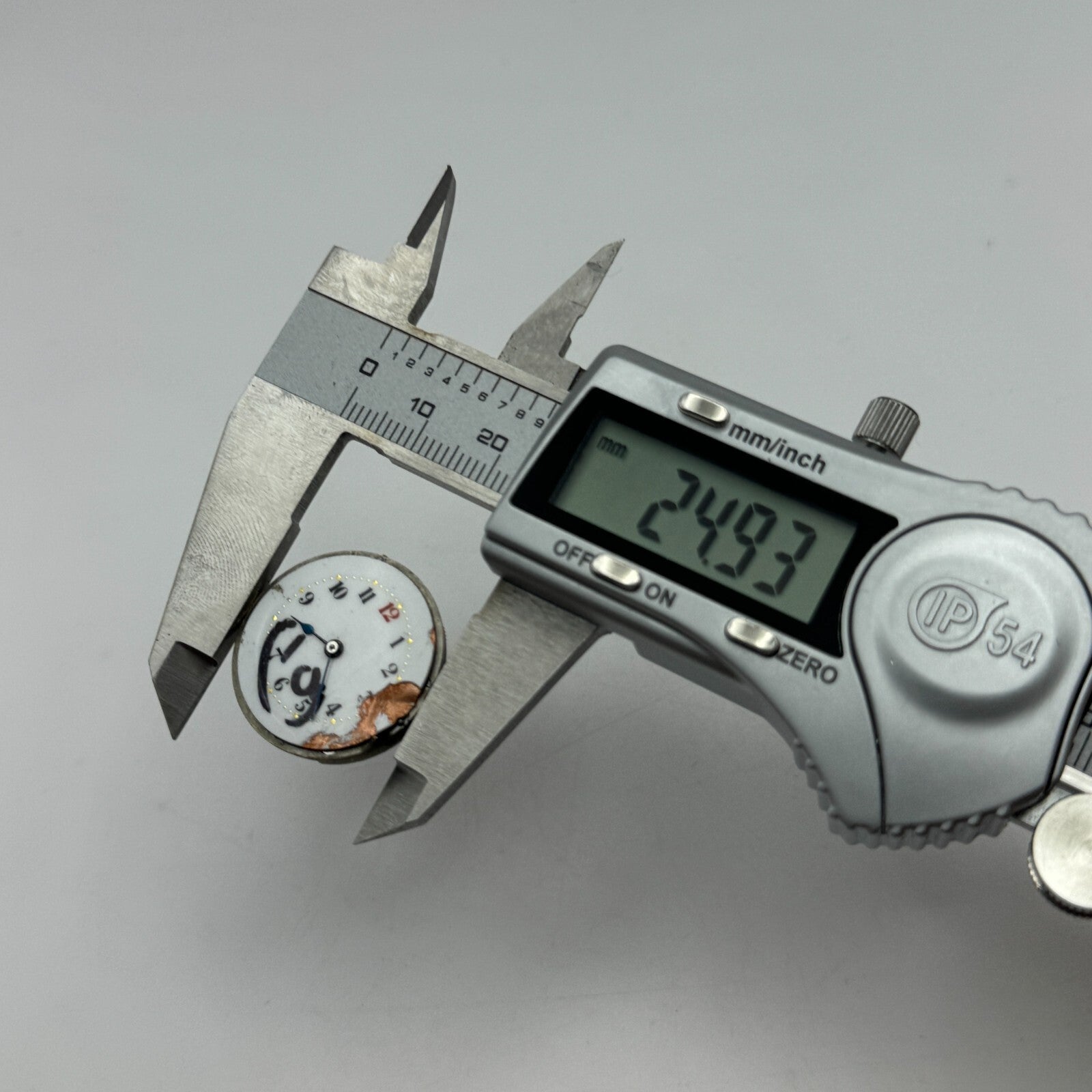 24.9mm Unidentified Swiss Balance Ok Trench Watch Movement Manual Wind PARTS