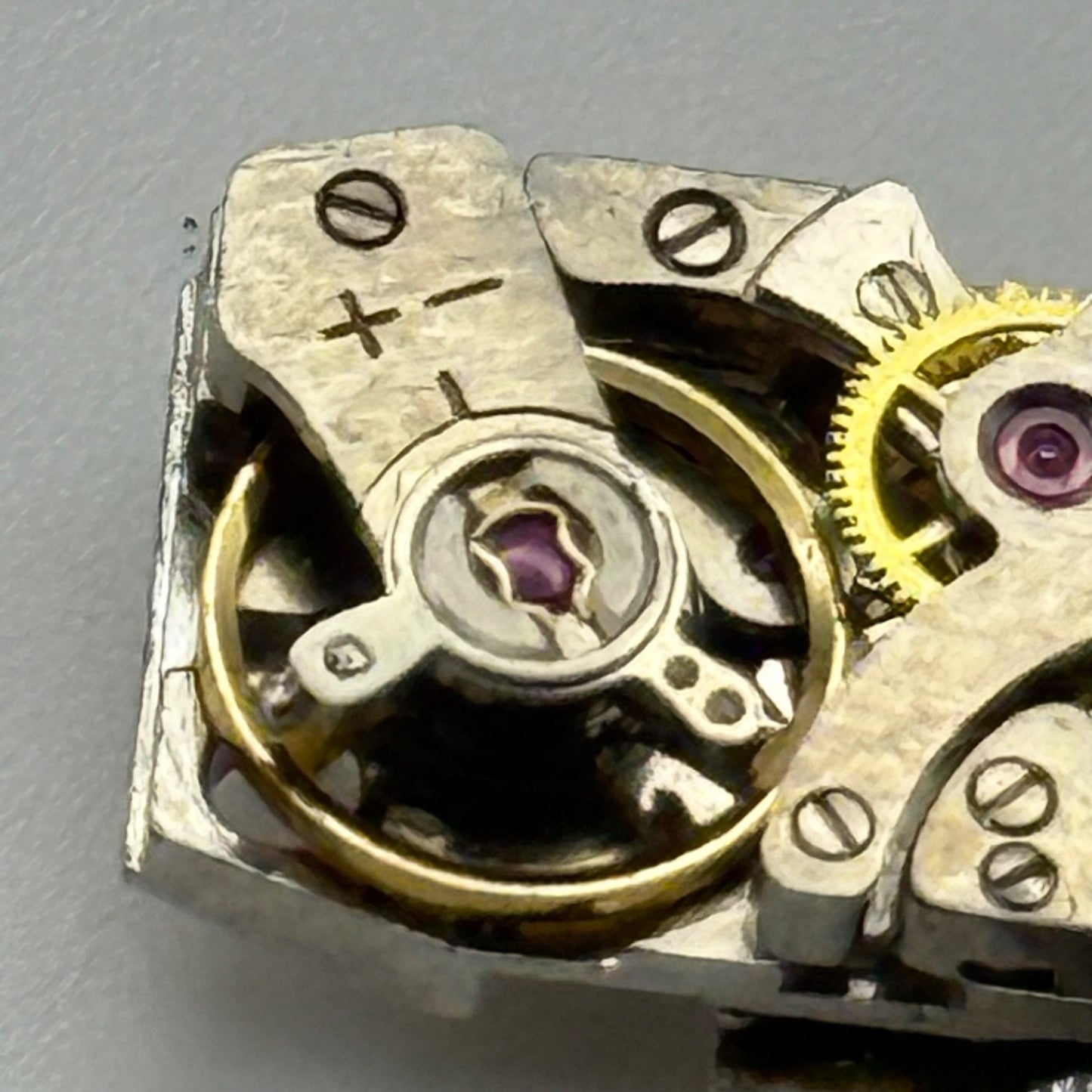 FHF 59-21 Watch Movement Manual Wind Jean Renet Ladies Vintage Swiss Parts 9mm