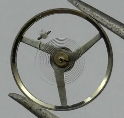 FEF 371 Balance Wheel Complete And Spring 6 3/4-8''' 1572 M Watch Movement Parts