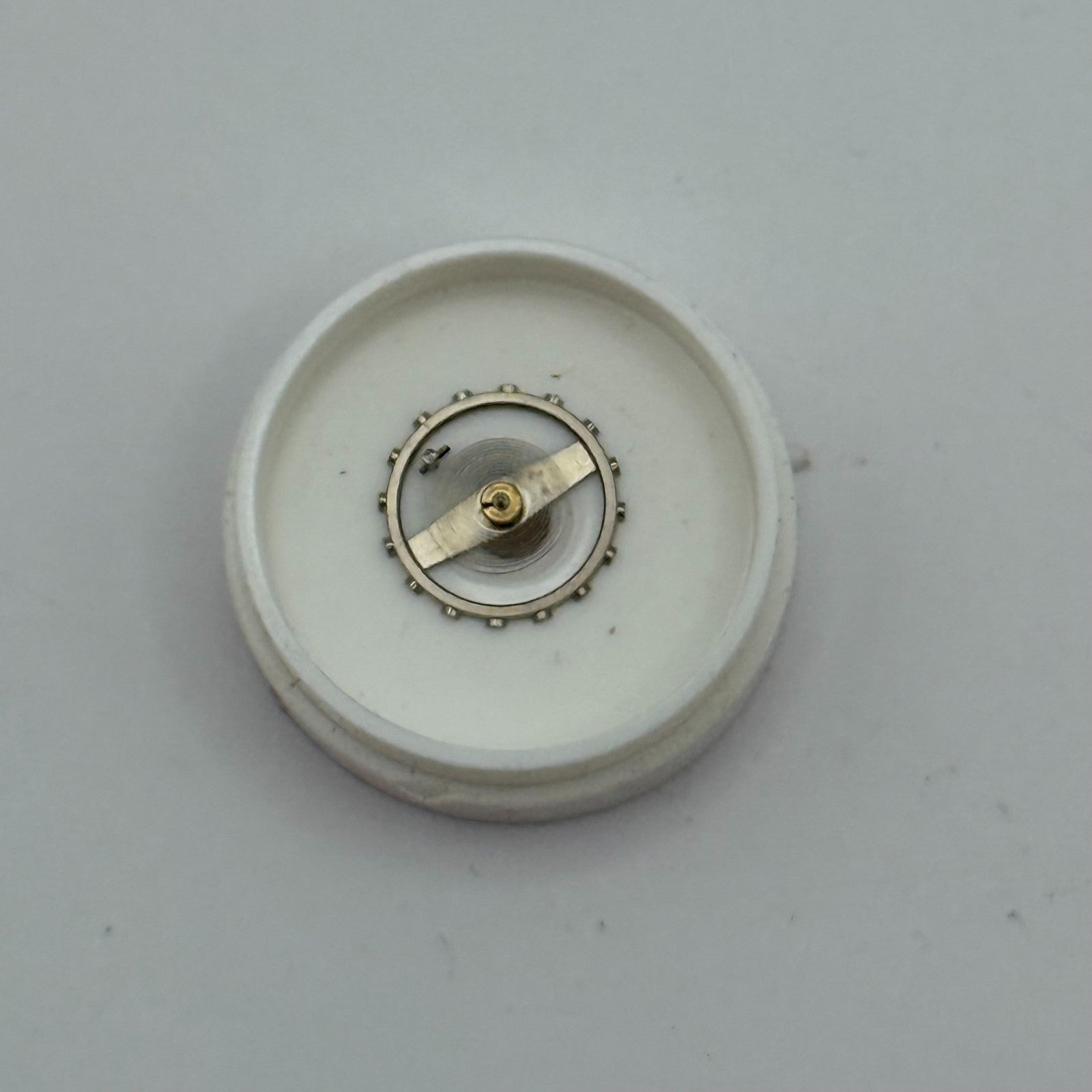 EB 1297 1469 Balance Wheel Complete And Spring  117 Watch Movement Parts NOS