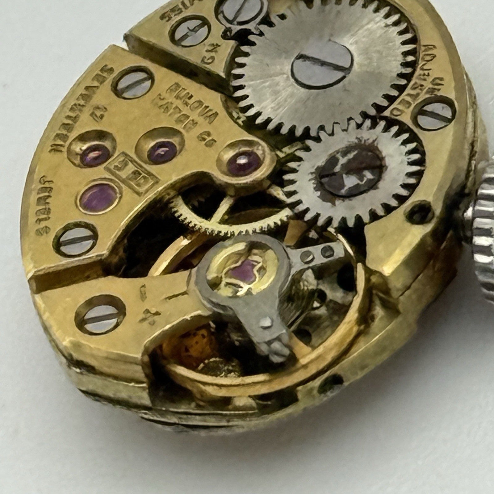 13.2mm Vintage Ladies Bulova 5BD Manual Wind Swiss Watch Movement PARTS REPAIR