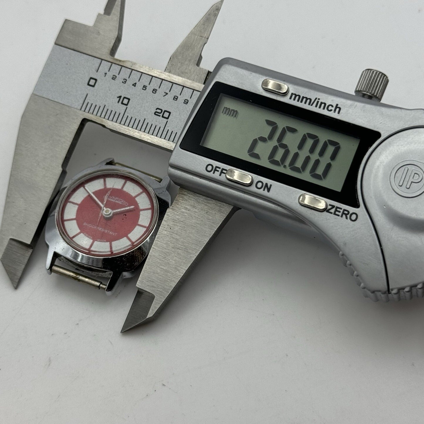 26mm Ladies Manual Wind Glynford Basis Red DialSwiss Watch FOR PARTS TO RESTORE