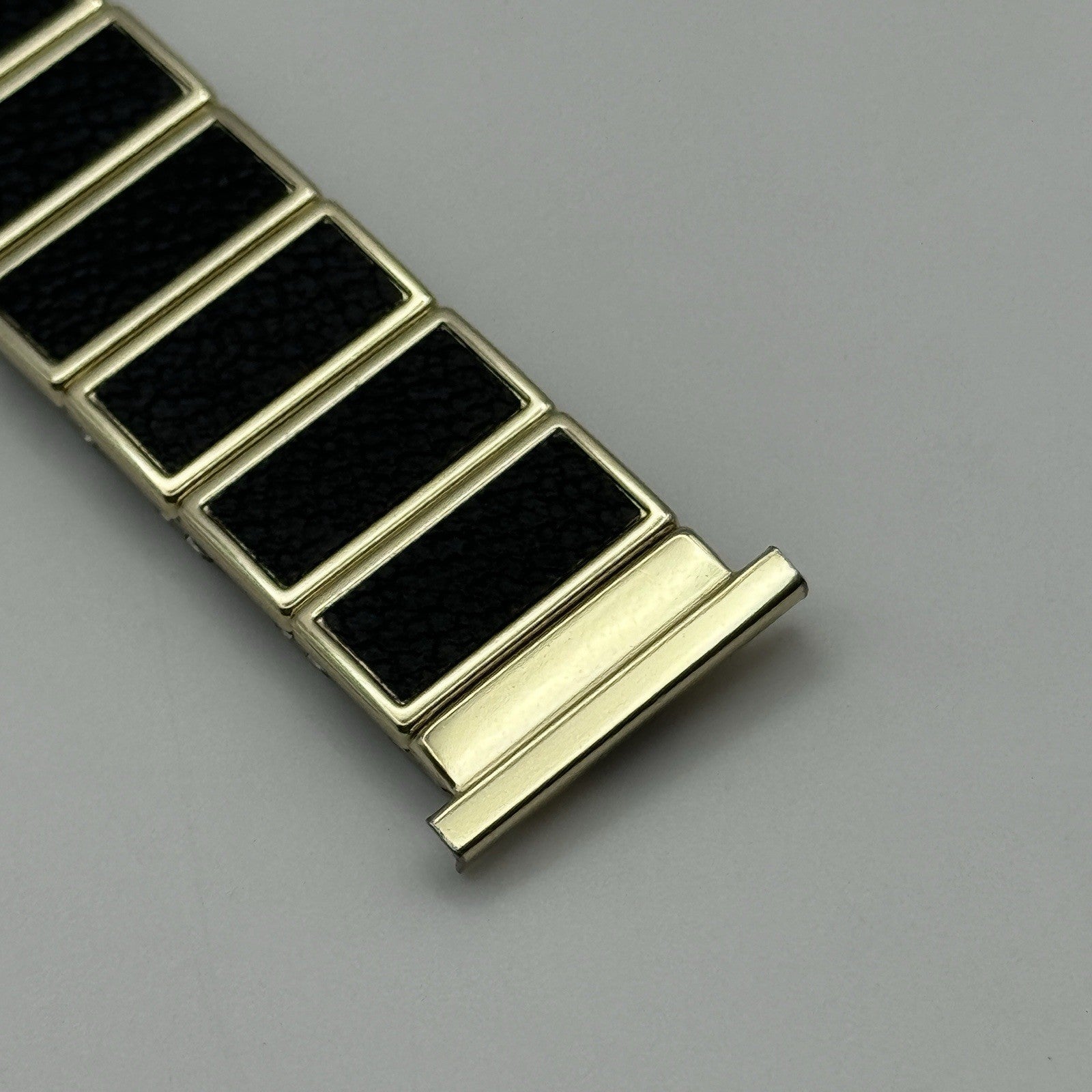 20mm Lug Rowi Fixo Flex Vintage New Old Stock NOS Expandable Strap Black Gold