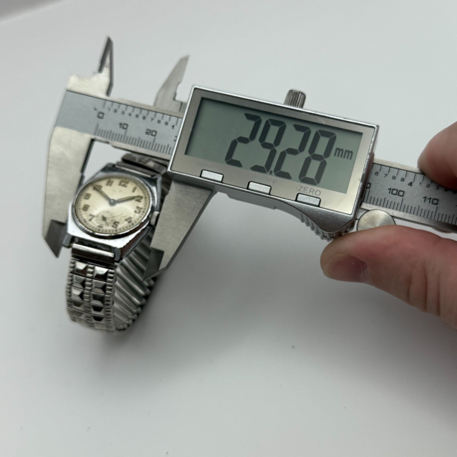 28mm Running Vintage S.G.D.G Pierce Watch Co Military Style Watch PARTS REPAIR