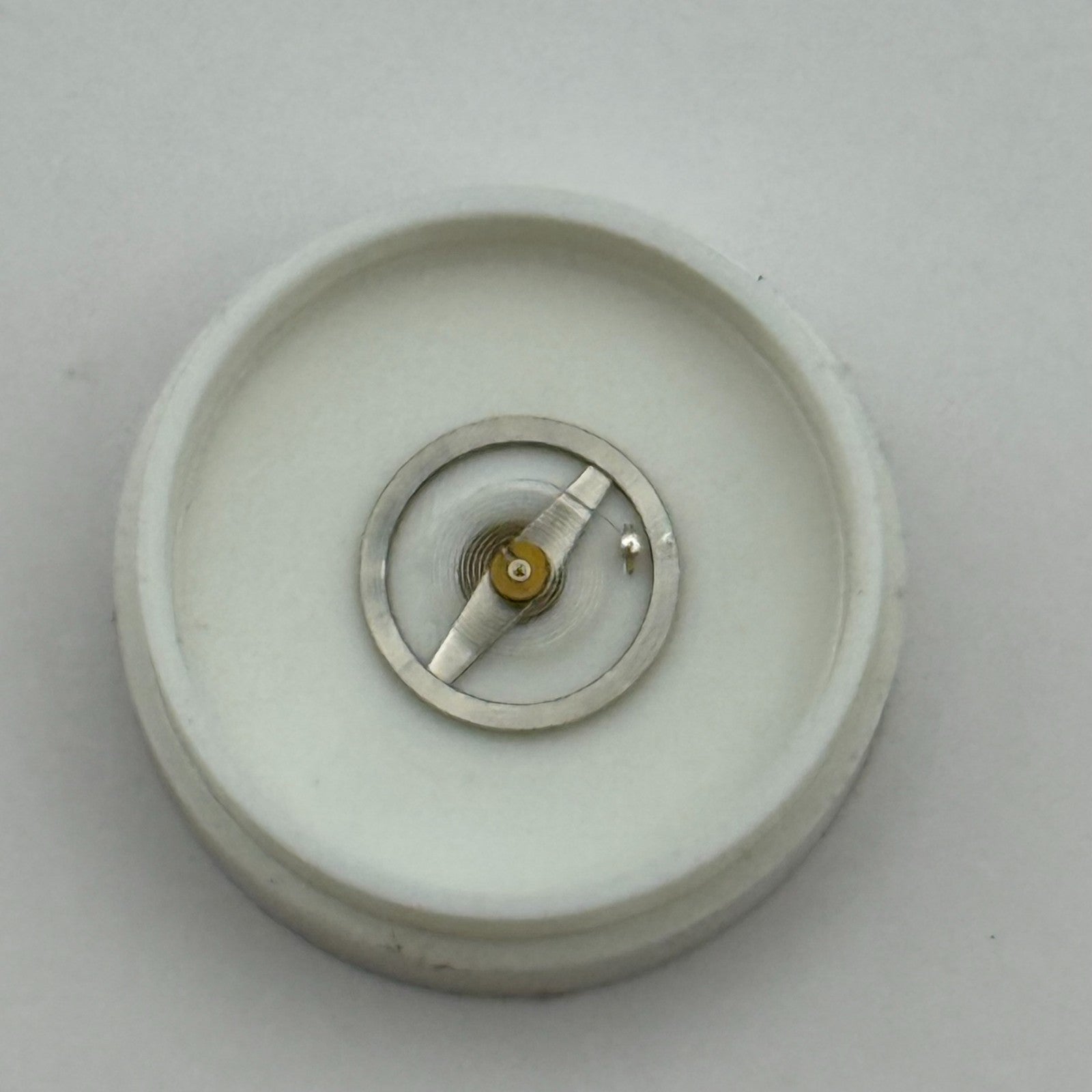 EB 1612 Balance Wheel Complete And Spring 6¾–8’’’ 950 Watch Movement Parts NOS