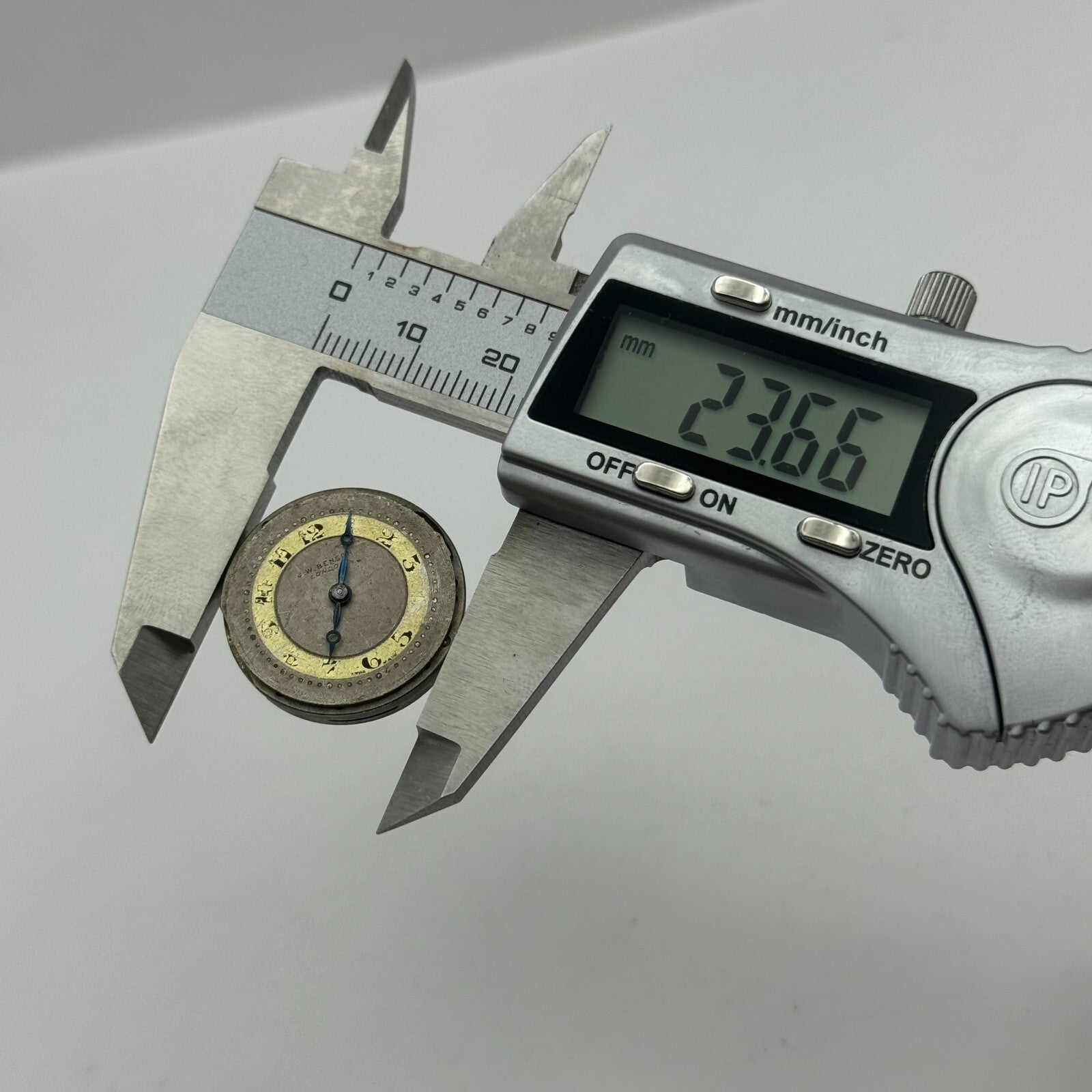 Cyma J W Benson Ref. 030 Manual Wind Watch Movement Swiss PARTS SPARES 23.6mm 