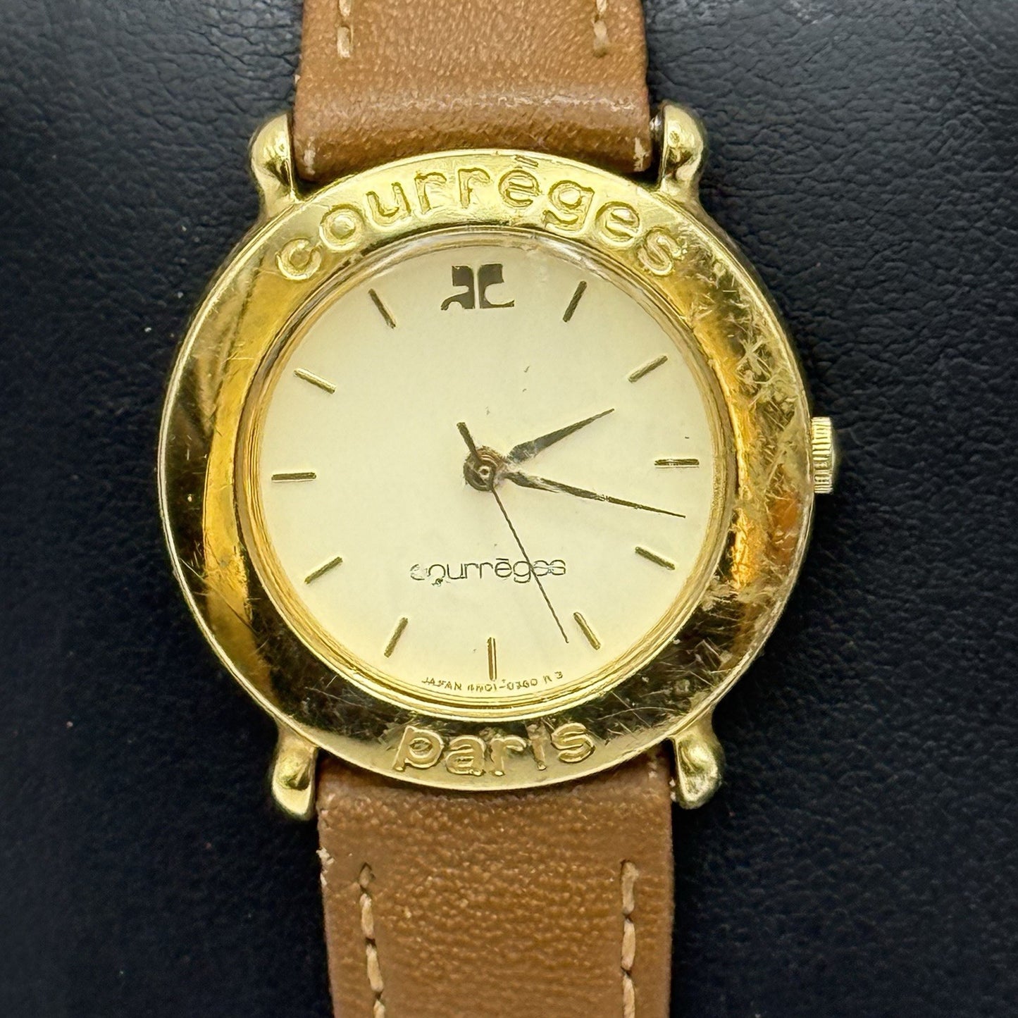 25mm Working Ladies Vintage Courreges Paris 4N01-0220 Gold Plated Quartz Watch