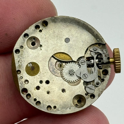 23.6mm Unidentified 15 Jewels Manual Wind Watch Movement Swiss Vintage PARTS