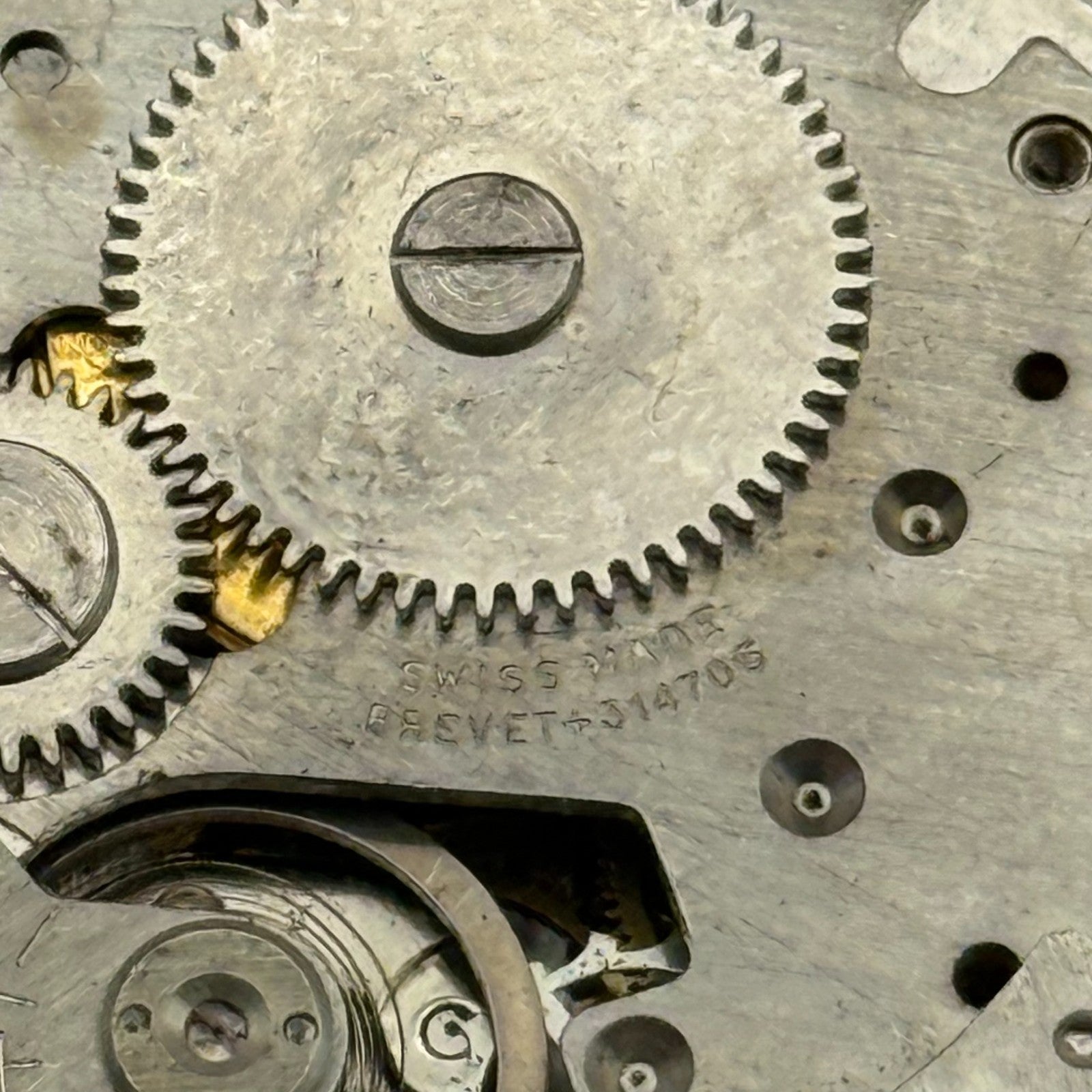 BFG 875 Watch Movement 1 Jewel Manual Wind Swiss Vintage Parts Repair 31.1mm