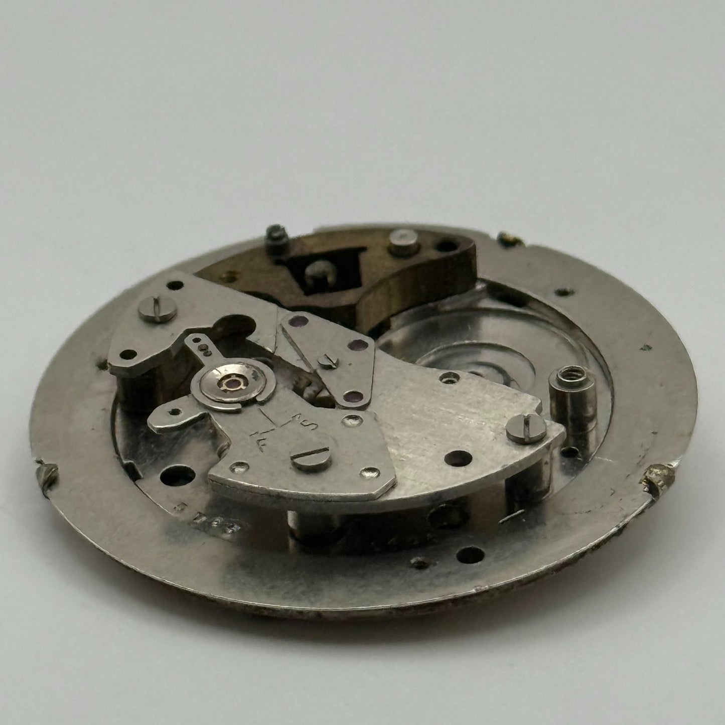 Smiths Shockproof Date 5T65 Watch Movement Manual Wind Vintage Parts Repair 23mm