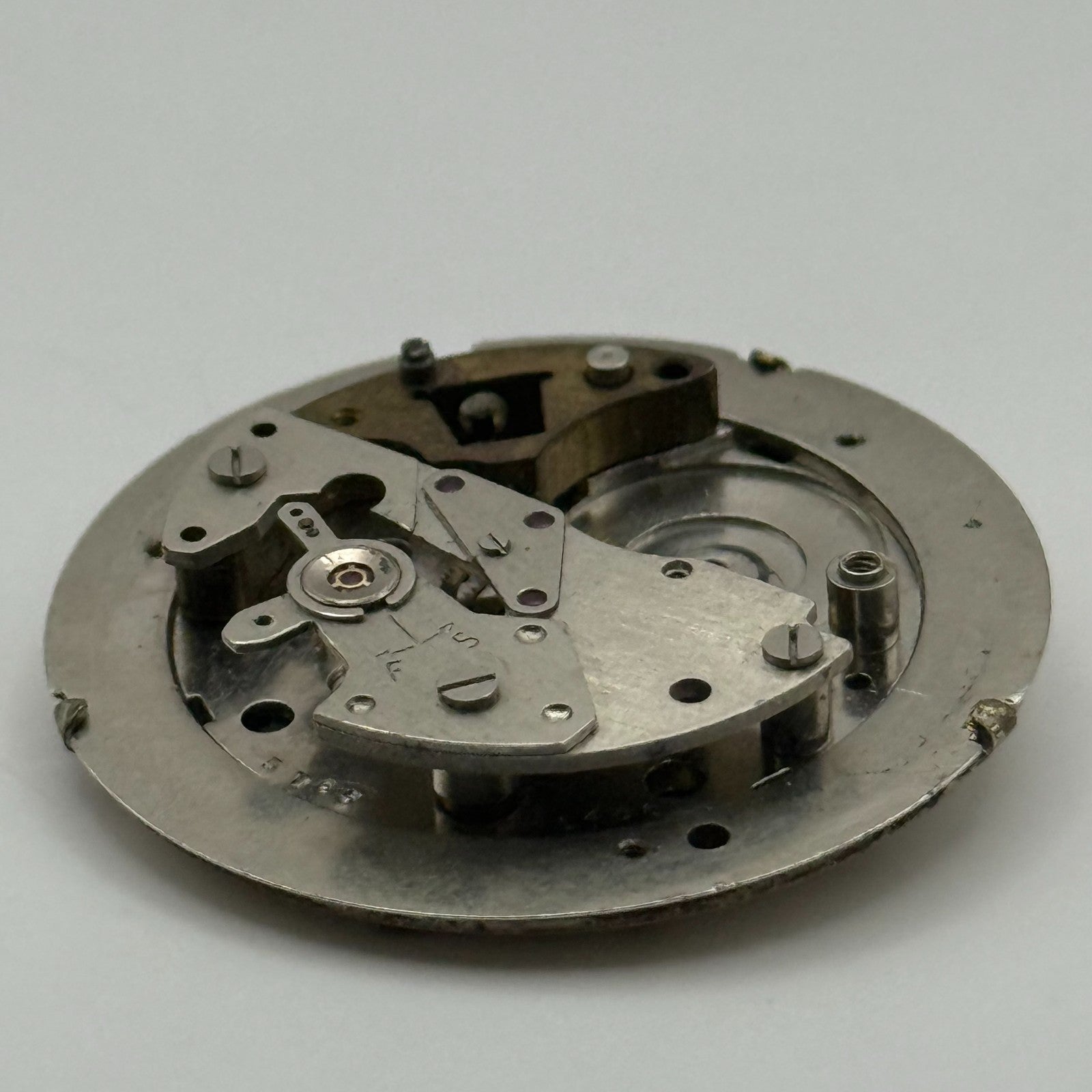 Smiths Shockproof Date 5T65 Watch Movement Manual Wind Vintage Parts Repair 23mm