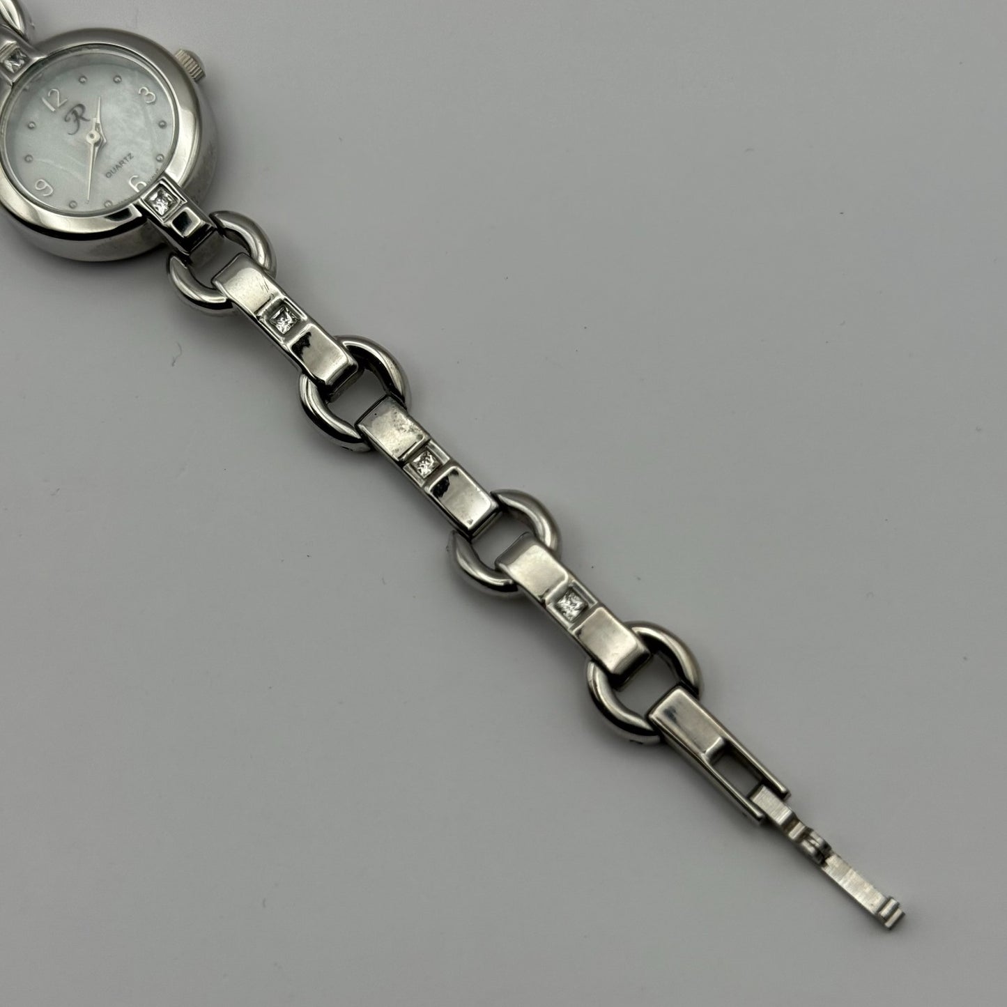 R Ladies Quartz Watch Silver Tone Bracelet Working 22mm New Battery