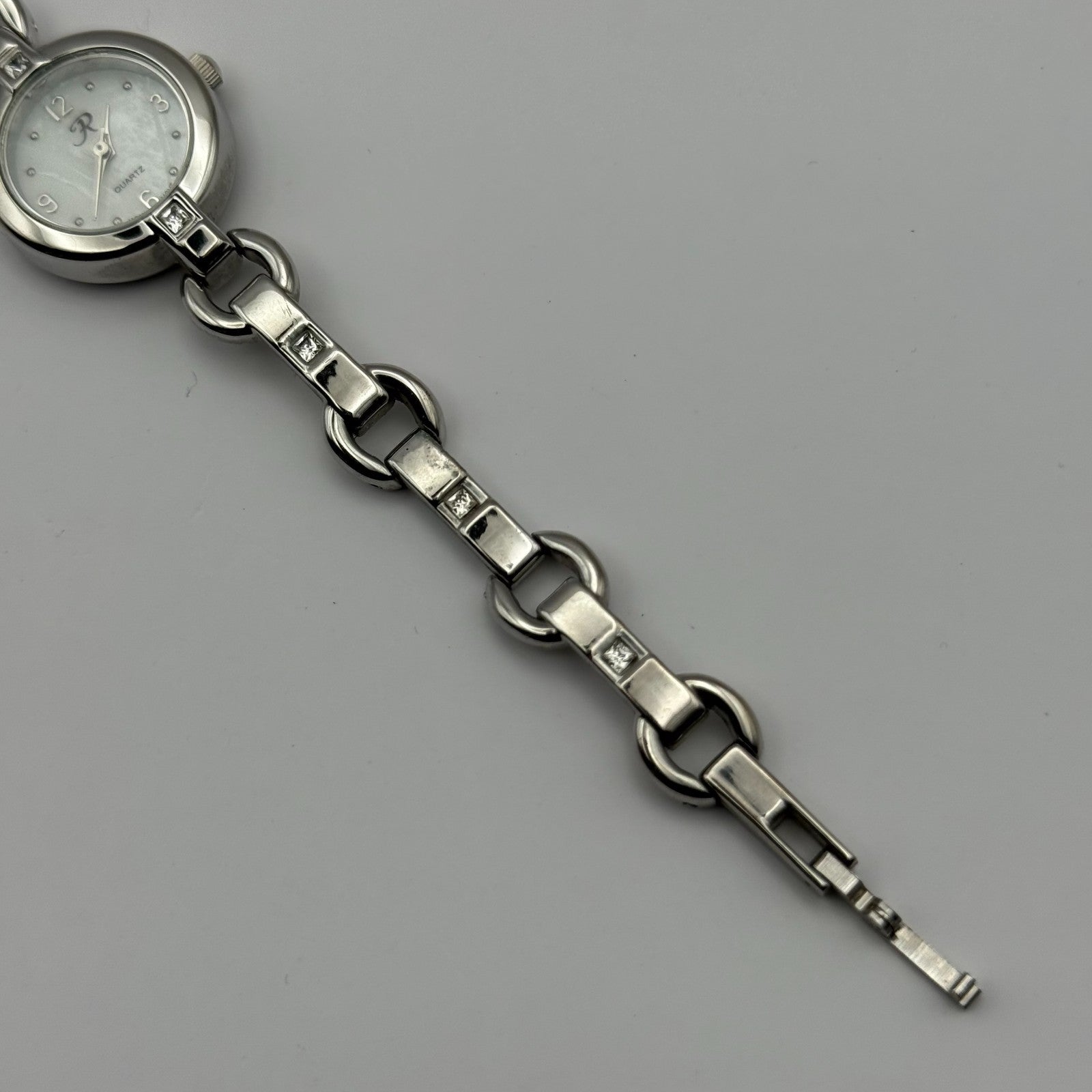 R Ladies Quartz Watch Silver Tone Bracelet Working 22mm New Battery