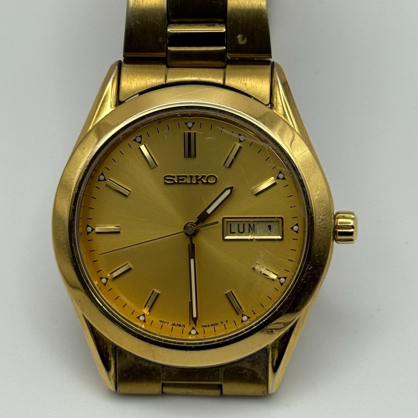 Seiko Mens Quartz Watch 7N43-9070 Gold Tone Bracelet Japan 36mm PARTS REPAIR