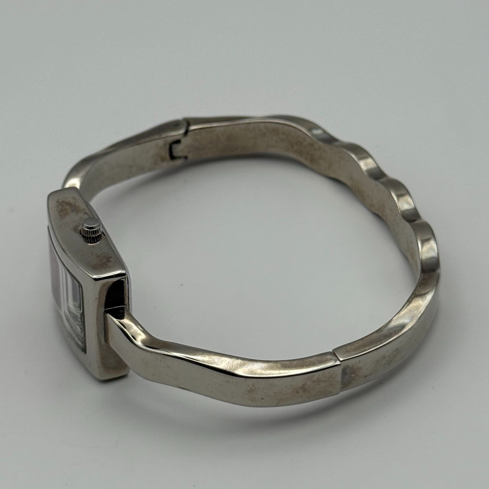 Solo Ladies Quartz Watch Pink Dial Silver Tone Bangle Working 20mm 6 Inches