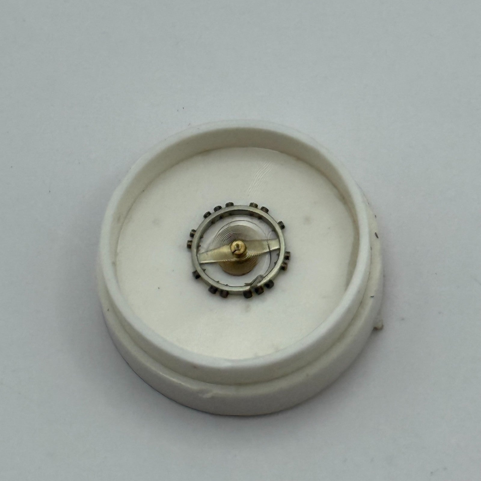FEF 6600 Balance Wheel Complete And Spring  Inca 1181 M Watch Movement Parts NOS