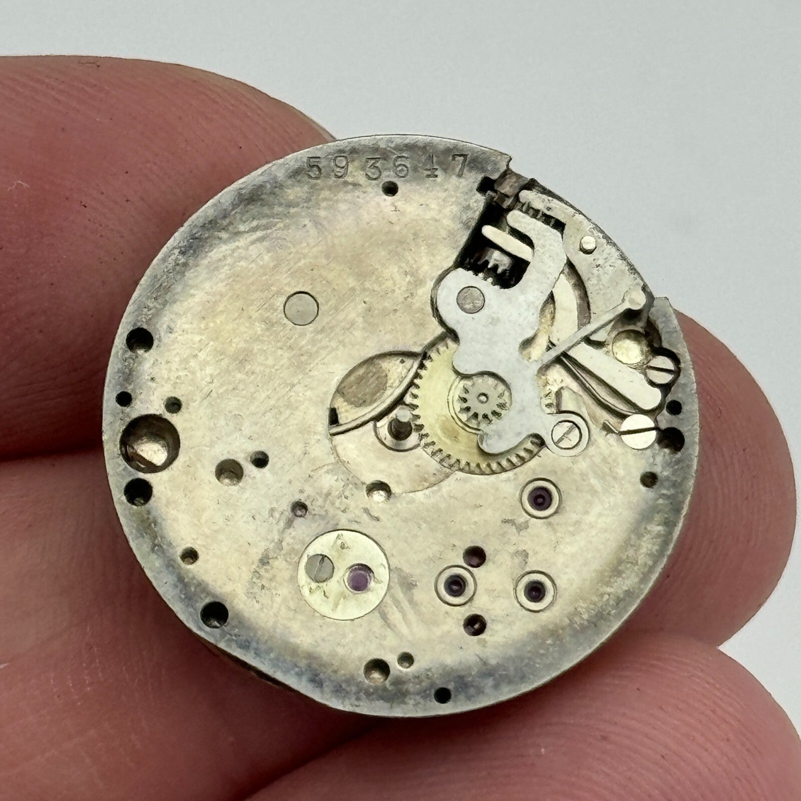 23.6mm Possibly Movado 15 Jewels 6 Adj High Grade Manual Wind Watch Movement