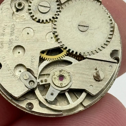 23.6mm Lucerne Basis Watch ZZ Manual Wind Swiss Watch Movement Vintage PARTS
