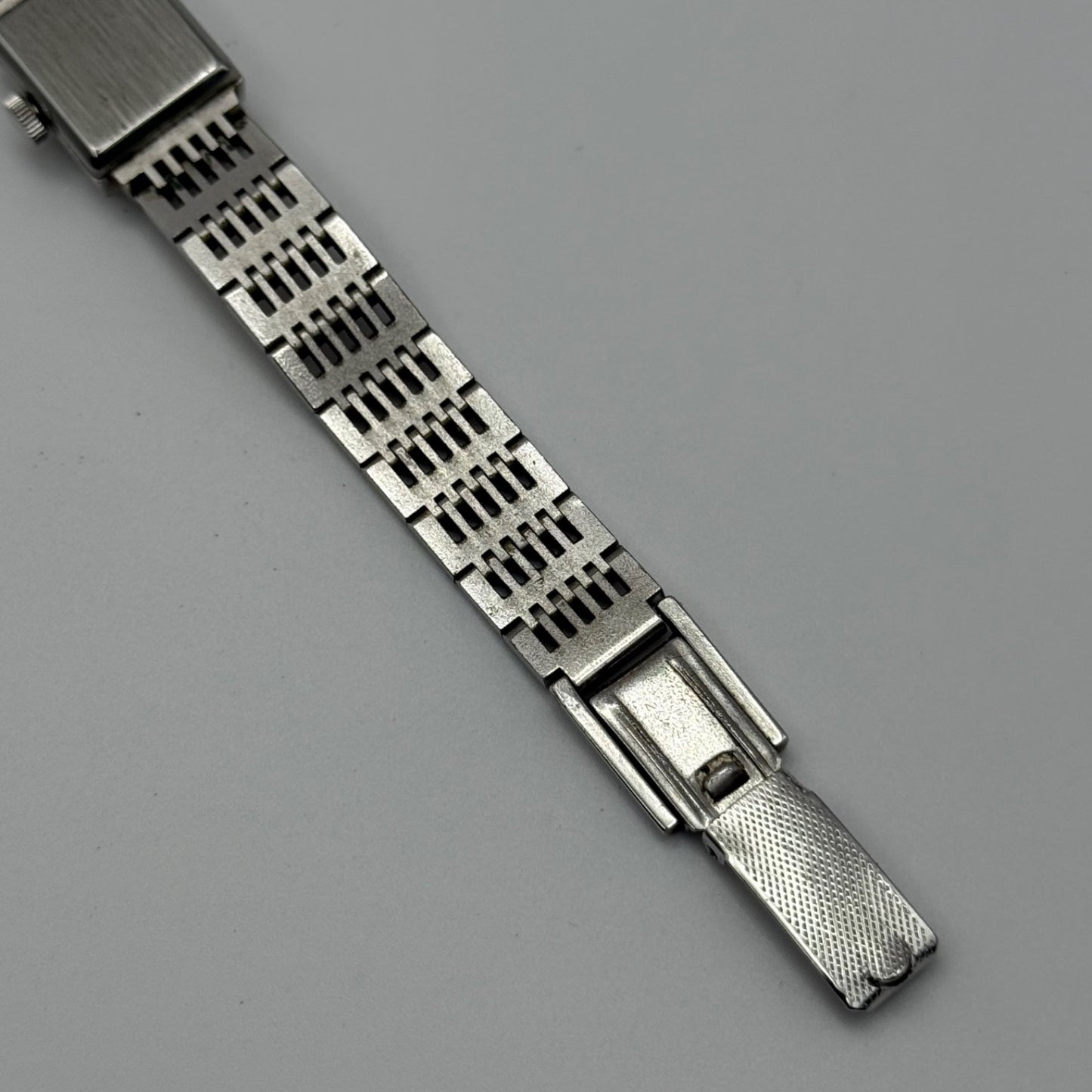 15mm Vintage Rotary 17 Jewels Silver Tone Panel Manual Wind Watch PARTS / REPAIR