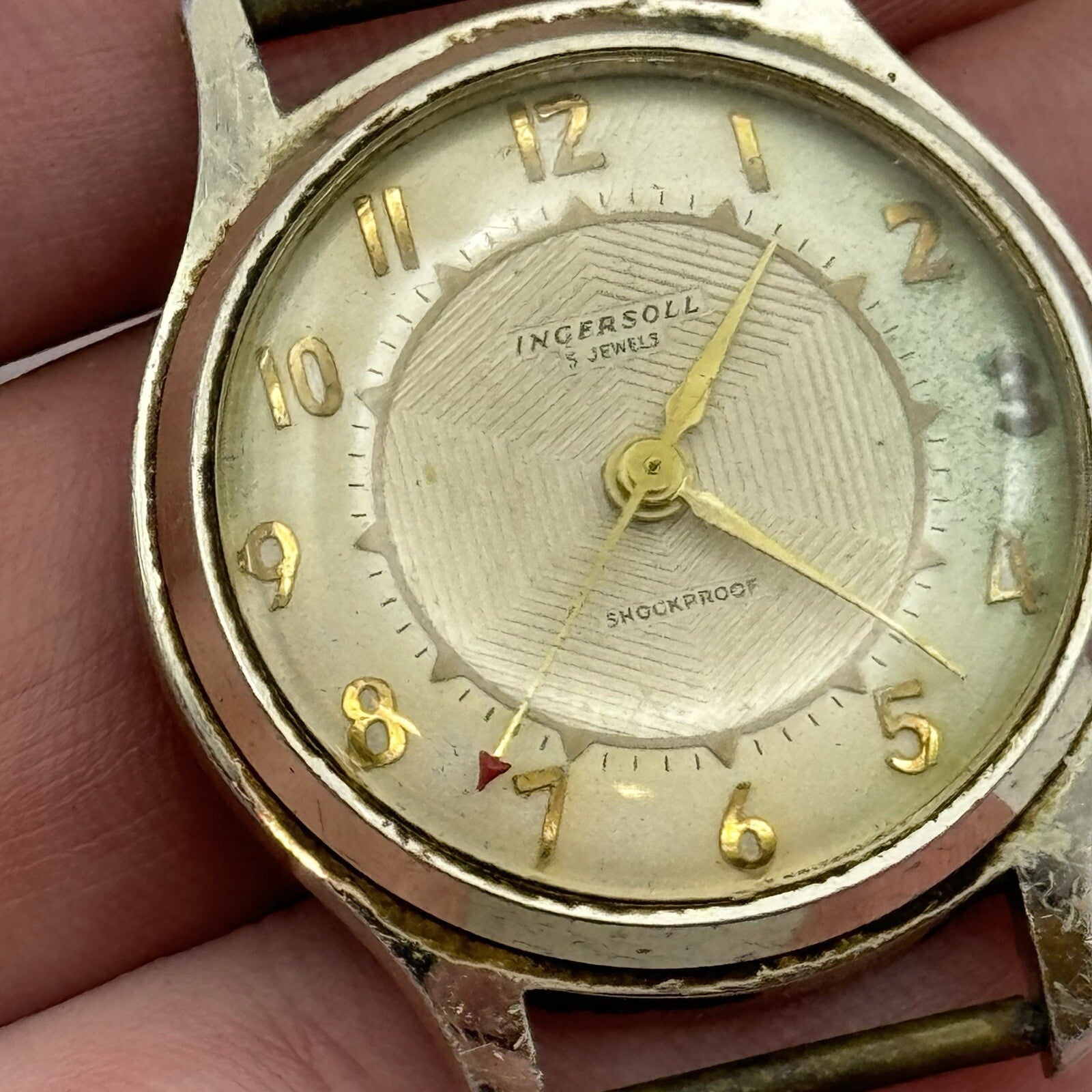 32mm Men’s Manual Wind Ingersoll Shock Proof Watch FOR PARTS TO RESTORE