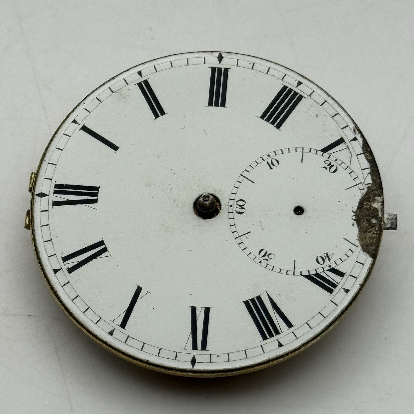 47.8mm Unidentified London Pocket Watch Movement Roman Numerals Dial FOR PARTS