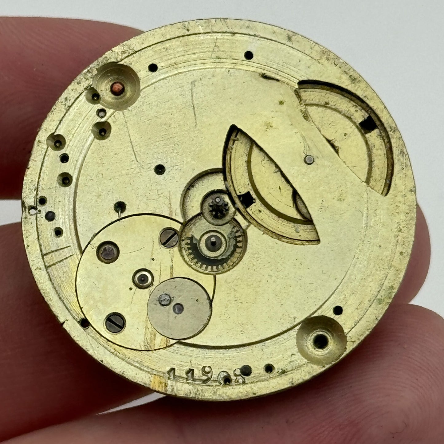 36.2mm Unidentified Antique Key Wound Pocket Watch Movement PARTS REPAIR SPARES
