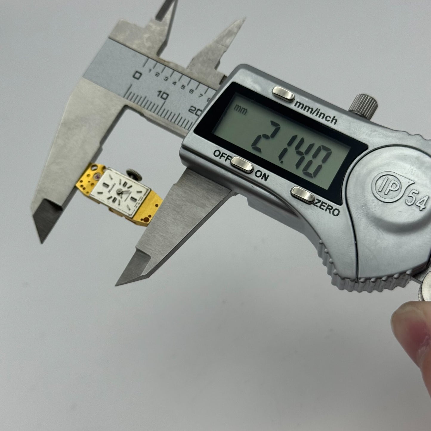 9mm Running Nivada FHF 59-21 Manual Wind 17 Jewels Swiss Watch Movement PARTS