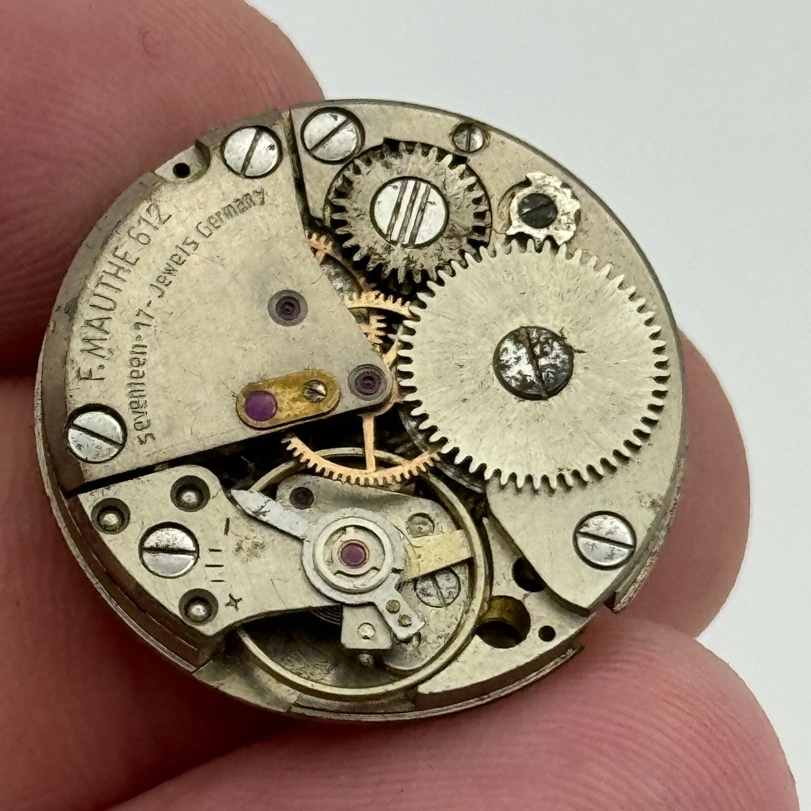 23.8mm F.Mauthe 612 German Manual Wind 17 Jewels Watch Movement Vintage PARTS