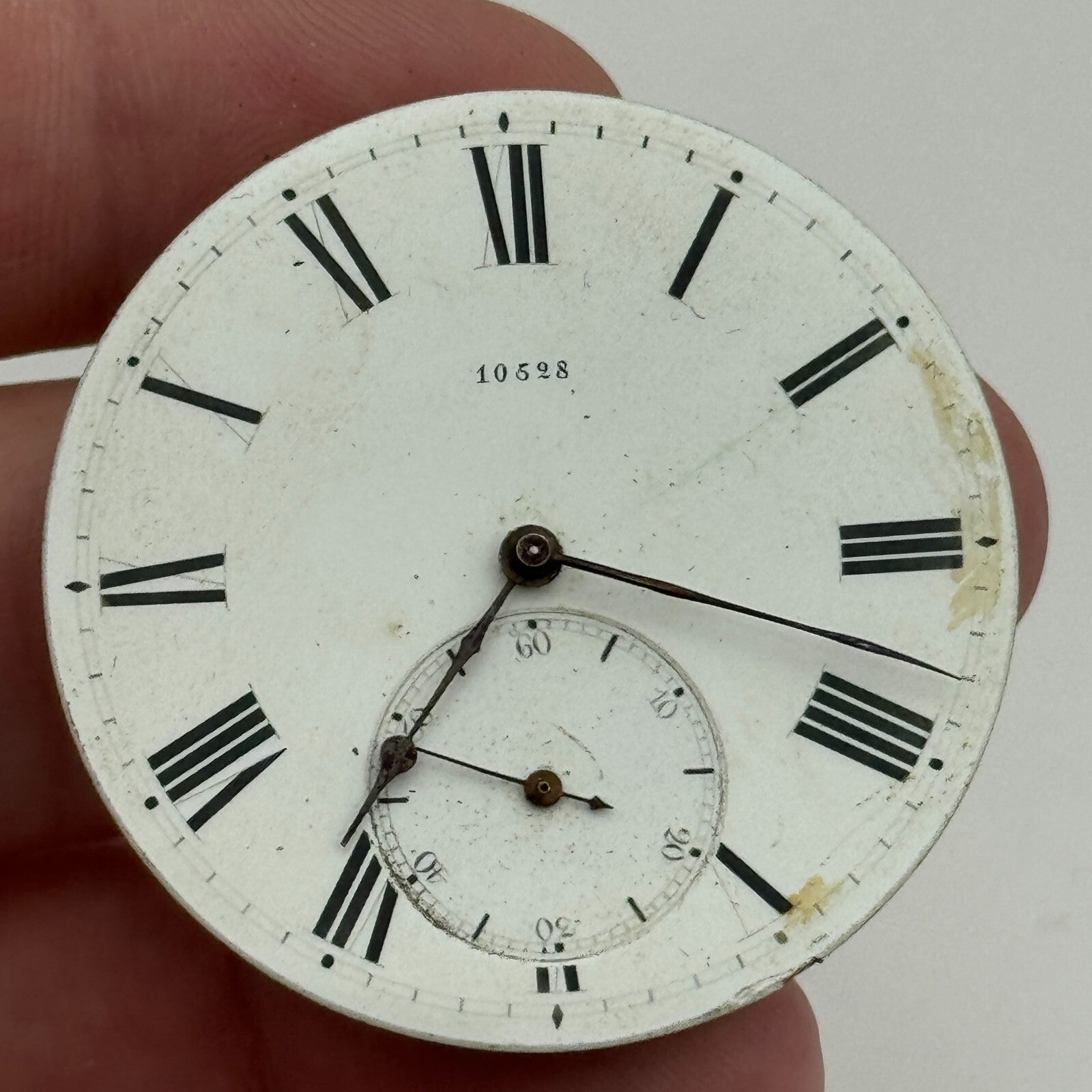 41.8mm Antique Unidentified Key Wound Pocket Watch Movement Dial Hands PARTS