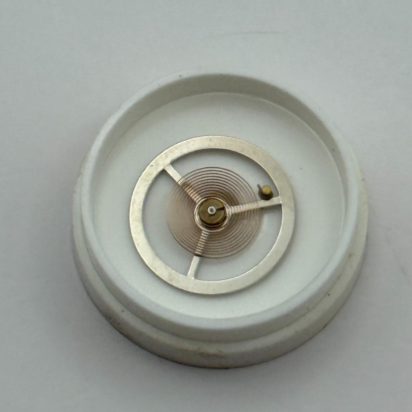 ES 50 Balance Complete 12’’’ a dgt. Renata 1400 Watch Movement Parts Vintage