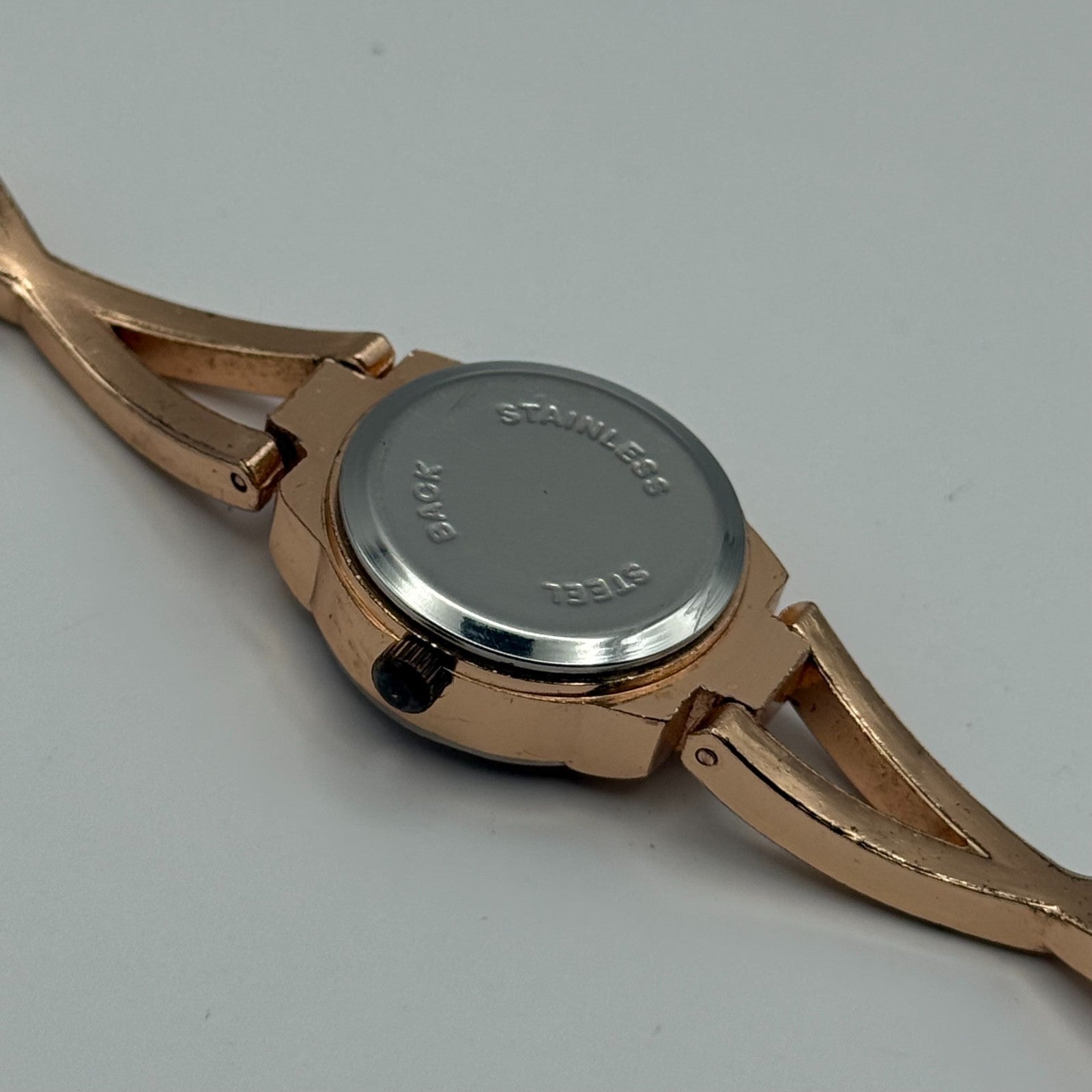 JW Ladies Quartz Watch Rose Gold Crystal Accents Working 21mm 5.25 Inches