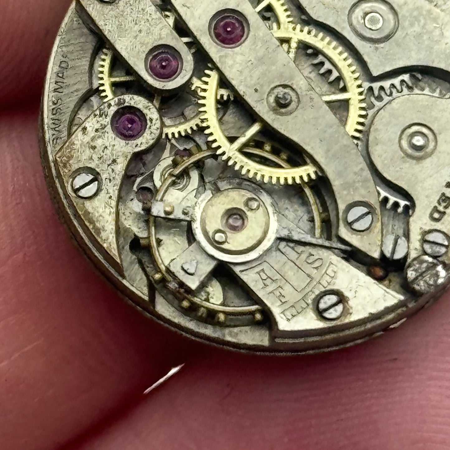 23.5mm Unidentified High Grade Manual Wind Swiss Watch Movement Vintage PARTS