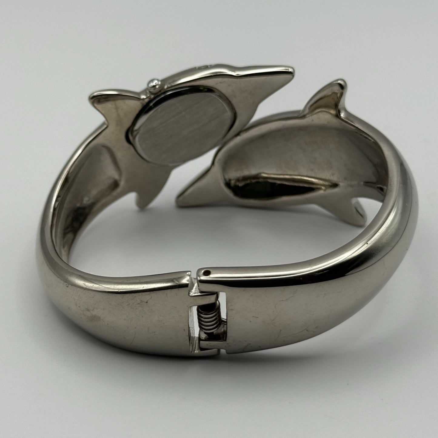 Carvel Ladies Dolphin Bangle Watch Quartz Silver Tone Working 20mm 5.5 Inches