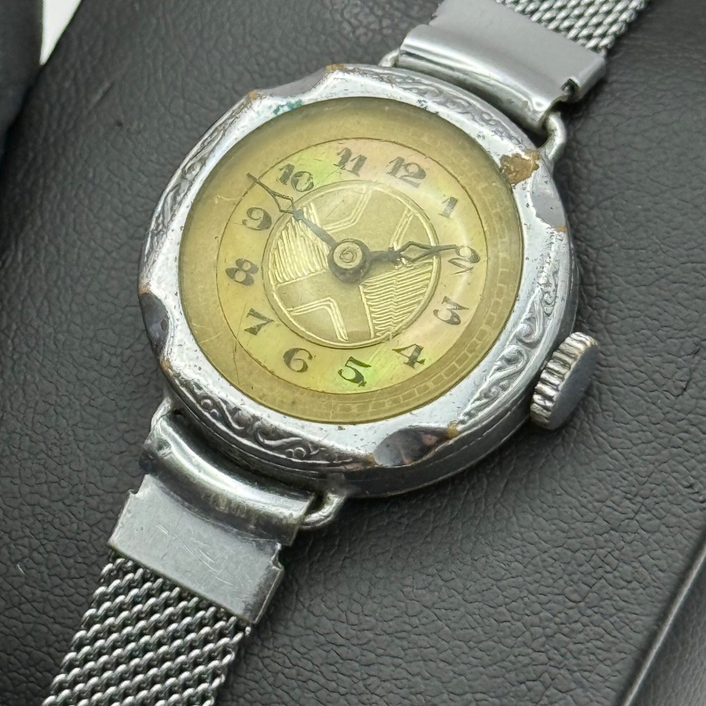 21mm Vintage Ladies Art Deco Mother Of Pearl Dial Manual Wind Watch PARTS REPAIR