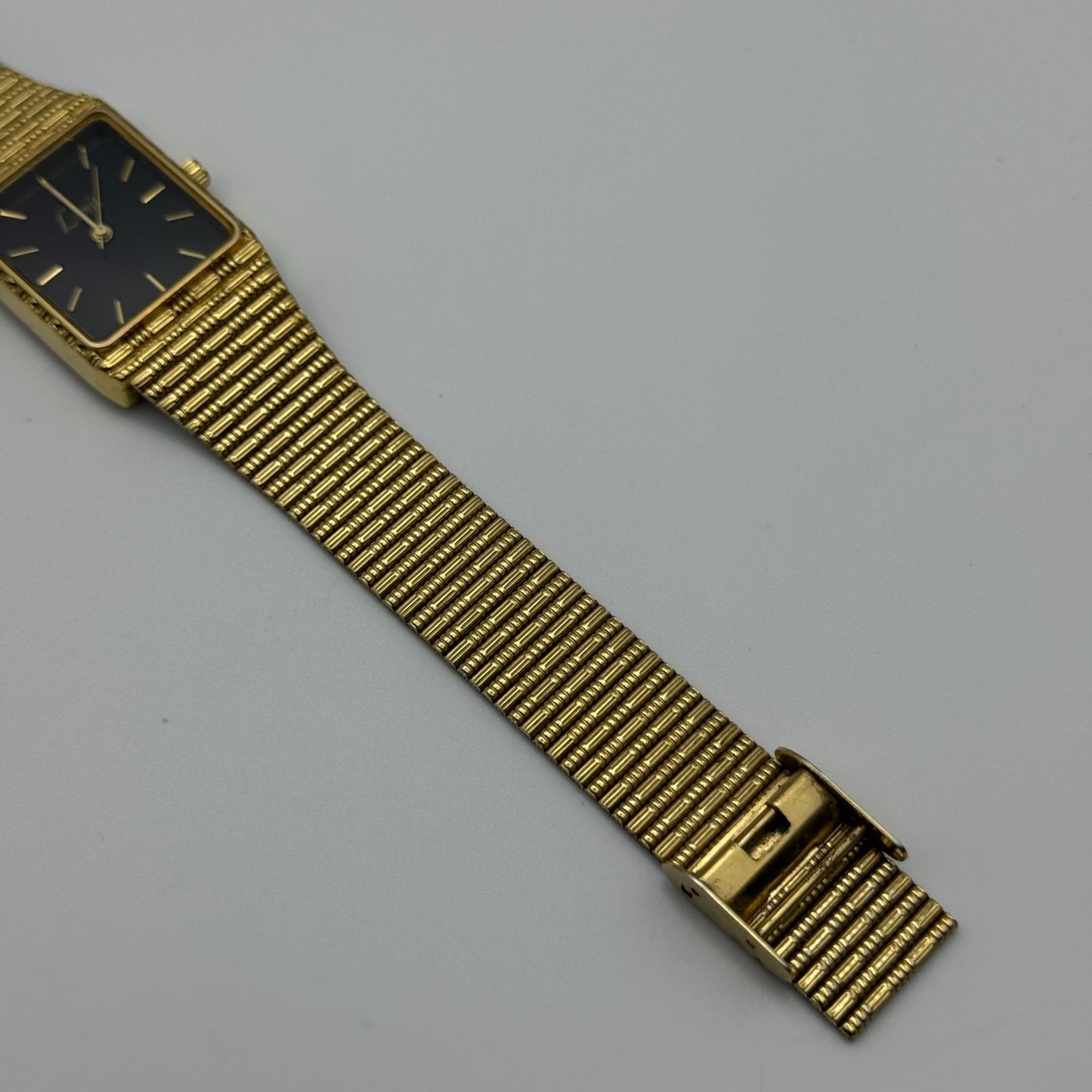 Limit Ladies Quartz Watch Black Dial Gold Tone Bracelet 24mm PARTS REPAIR