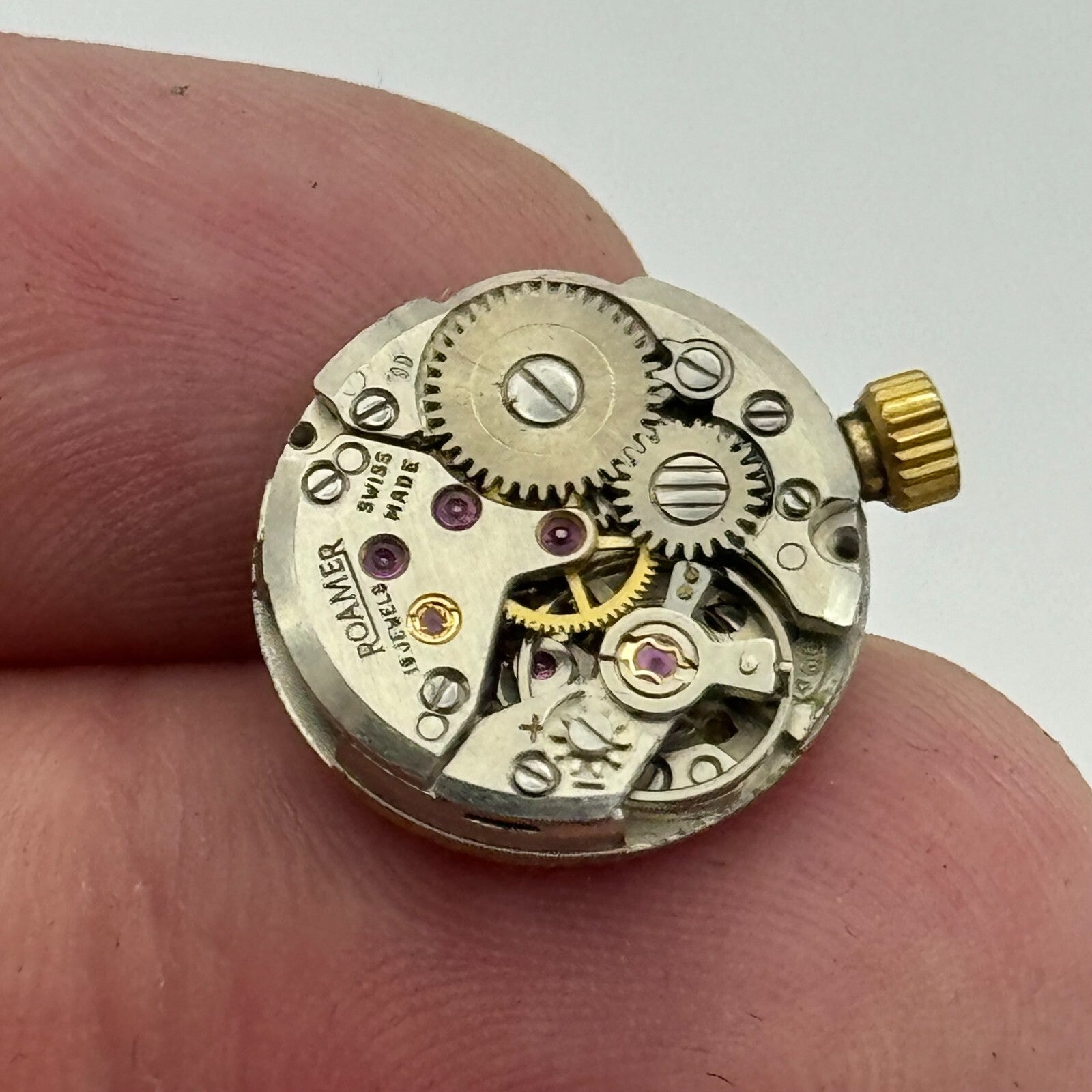 15.5mm Ladies Roamer MST 468 Manual Wind Swiss Watch Movement Vintage FOR PARTS