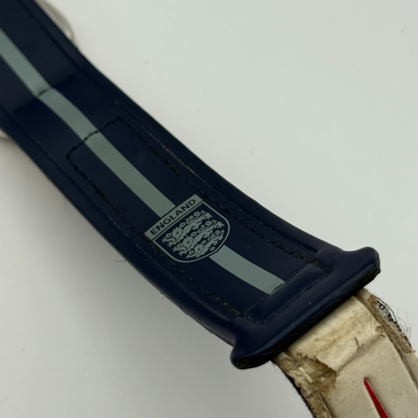 England National Football Men's Quartz Watch Red White Cross Dial Working 32mm