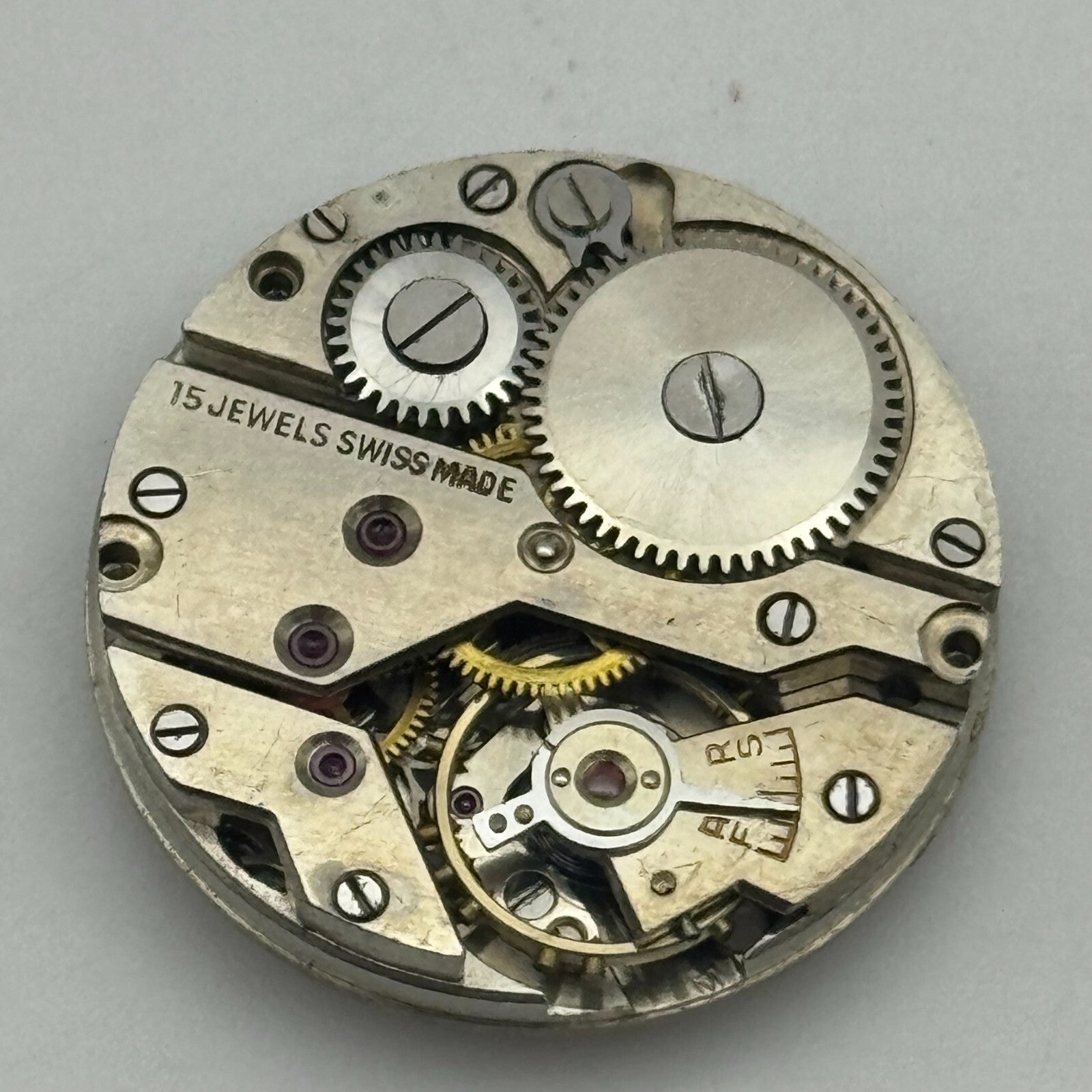23.6mm Arogno A 150 Manual Wind 15 Jewels Vintage Swiss Watch Movement PARTS