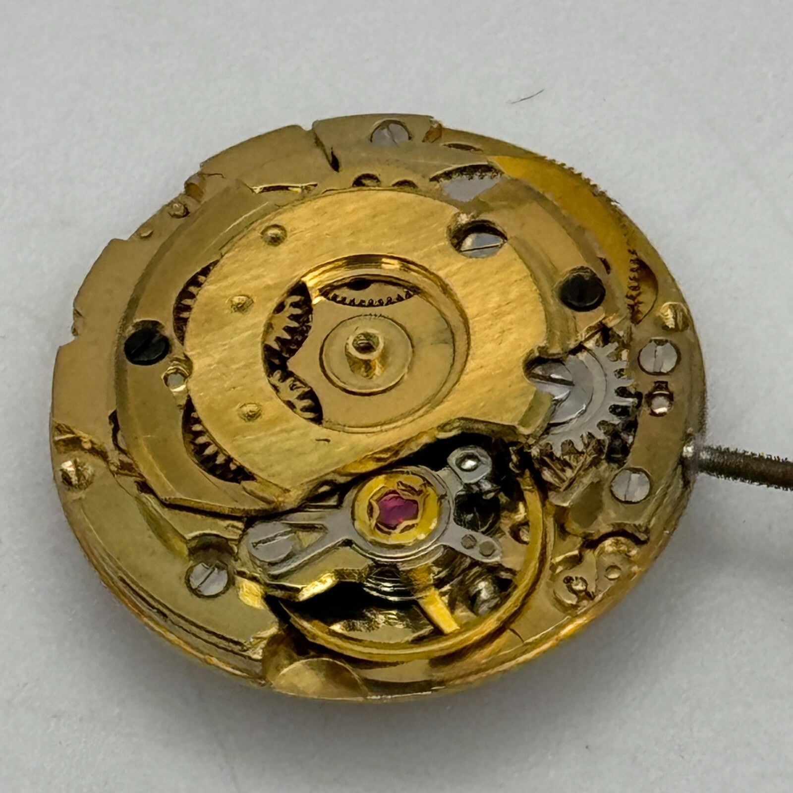 17.4mm Running Bulova 7BLACD Automatic Ladies Watch Movement Swiss Vintage PARTS