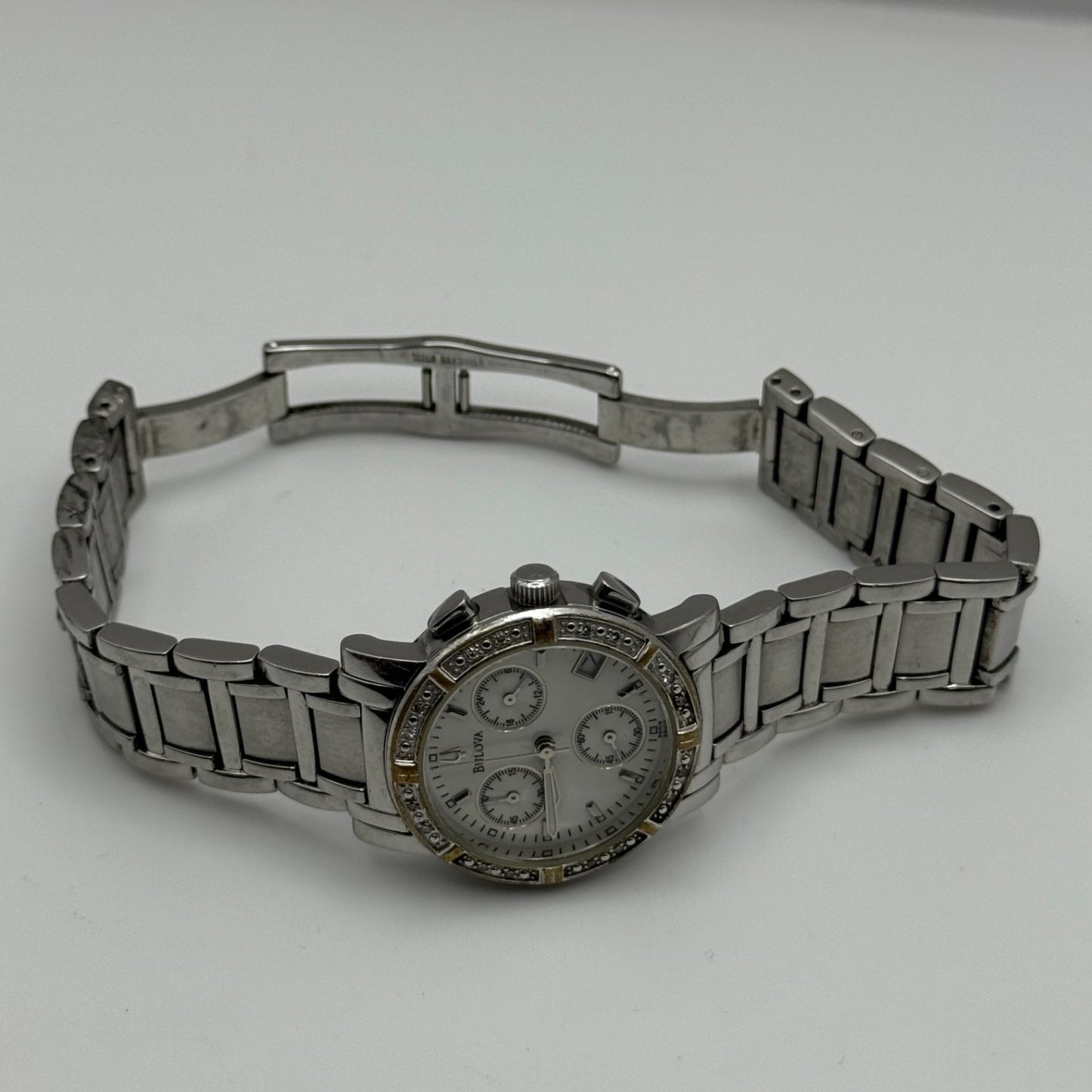 Bulova Swiss Chronograph Watch Quartz Date Dial 29mm C837317 Bracelet Ladies