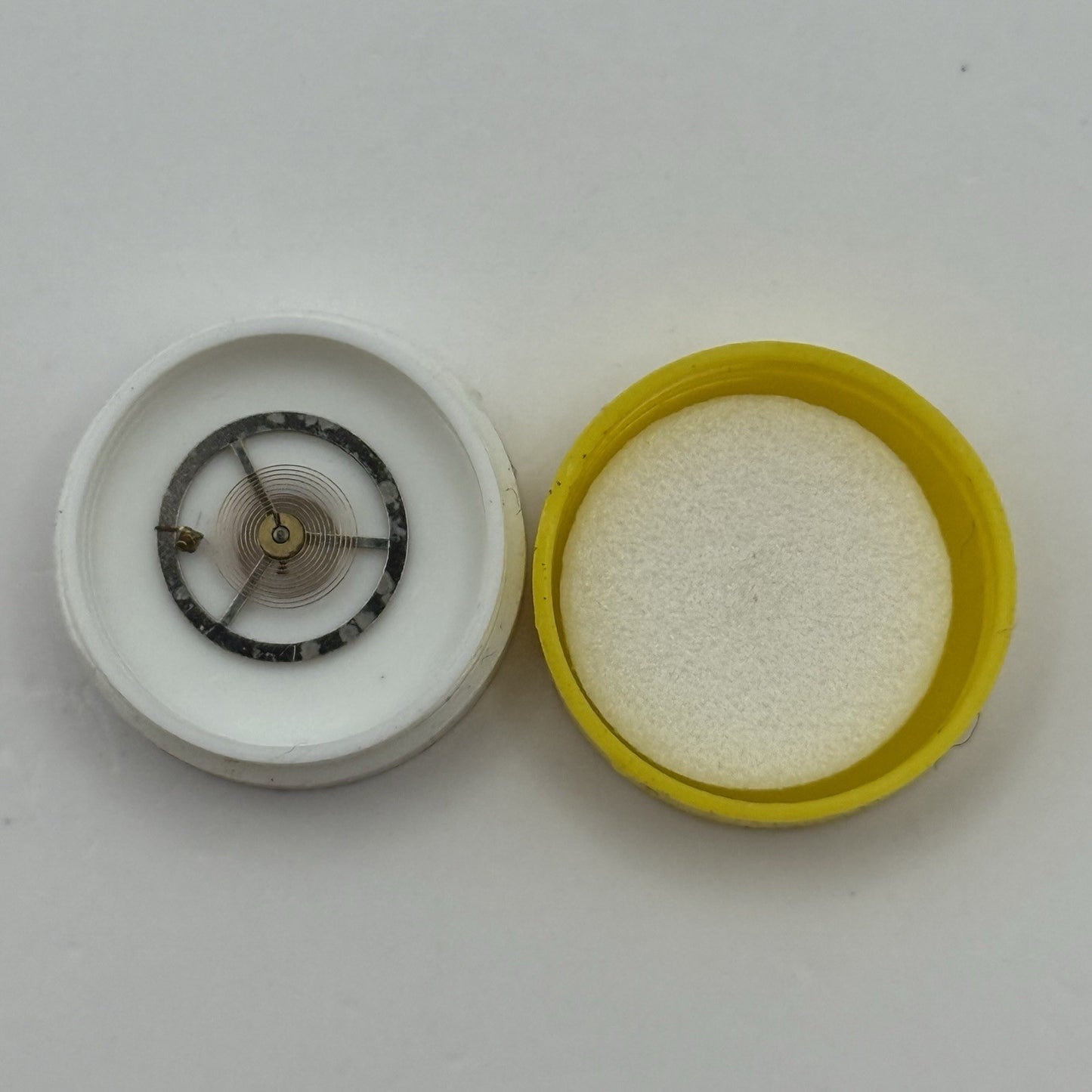 BFG 866 PL Balance Wheel Complete And Spring Renata Watch Movement Parts NOS 