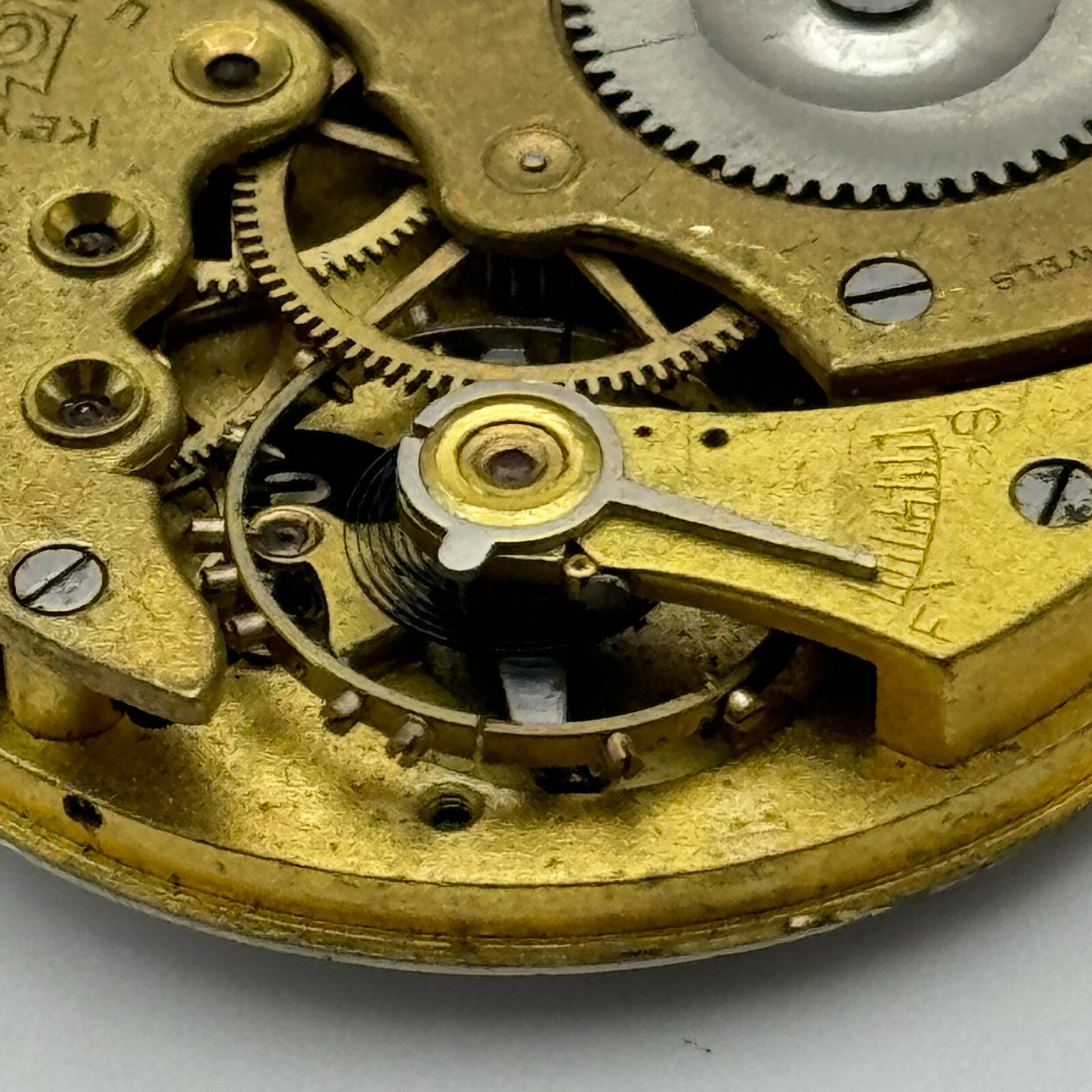 43.1mm Vintage Keystone USA 15 Jewels Swiss Hunter Pocket Watch Movement PARTS