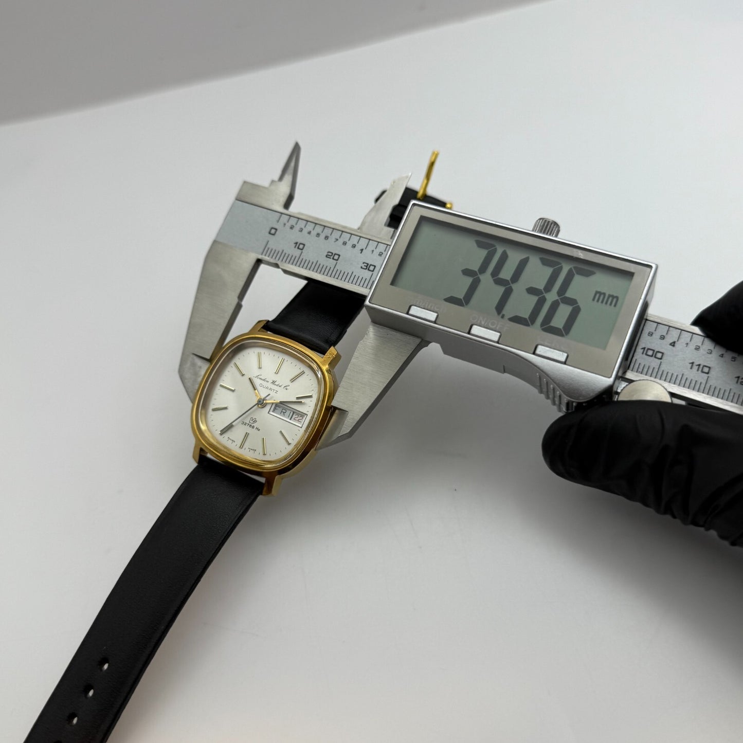 34mm London Watch Co 32768 Hz Ronda 2177 Swiss Quartz Watch Working With Issues